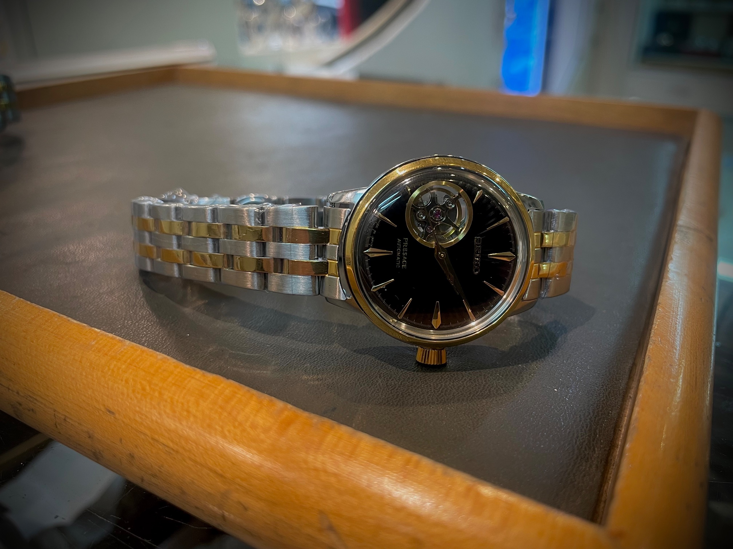 سیکو پرساژ (presage) اتوماتیک ژاپن پشت شیشهای