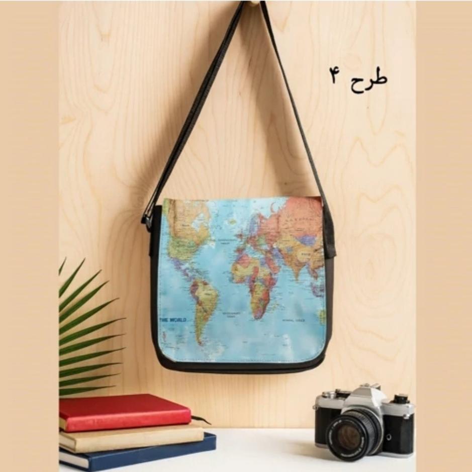 کیف دوشی چاپی طرح نقشه جهان