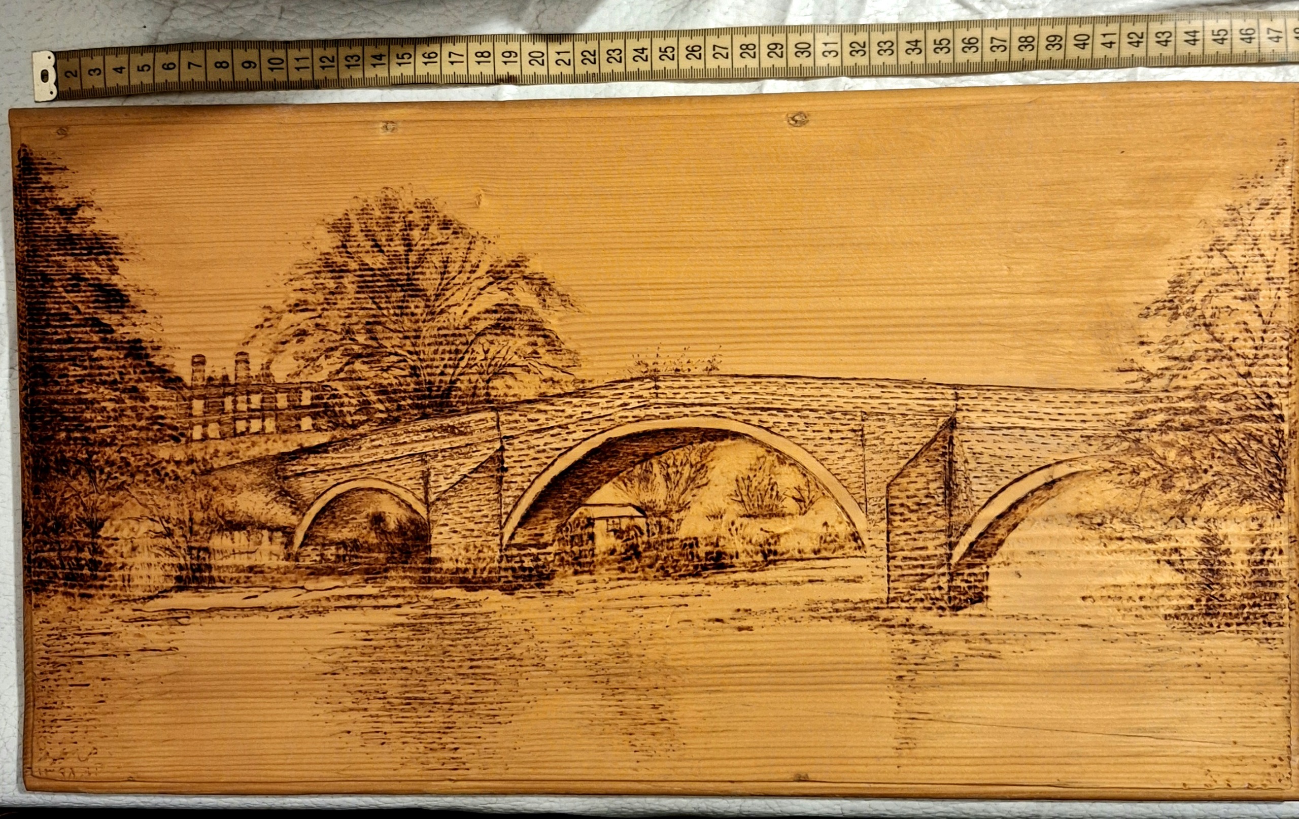 سوخته نگاری روی چوب