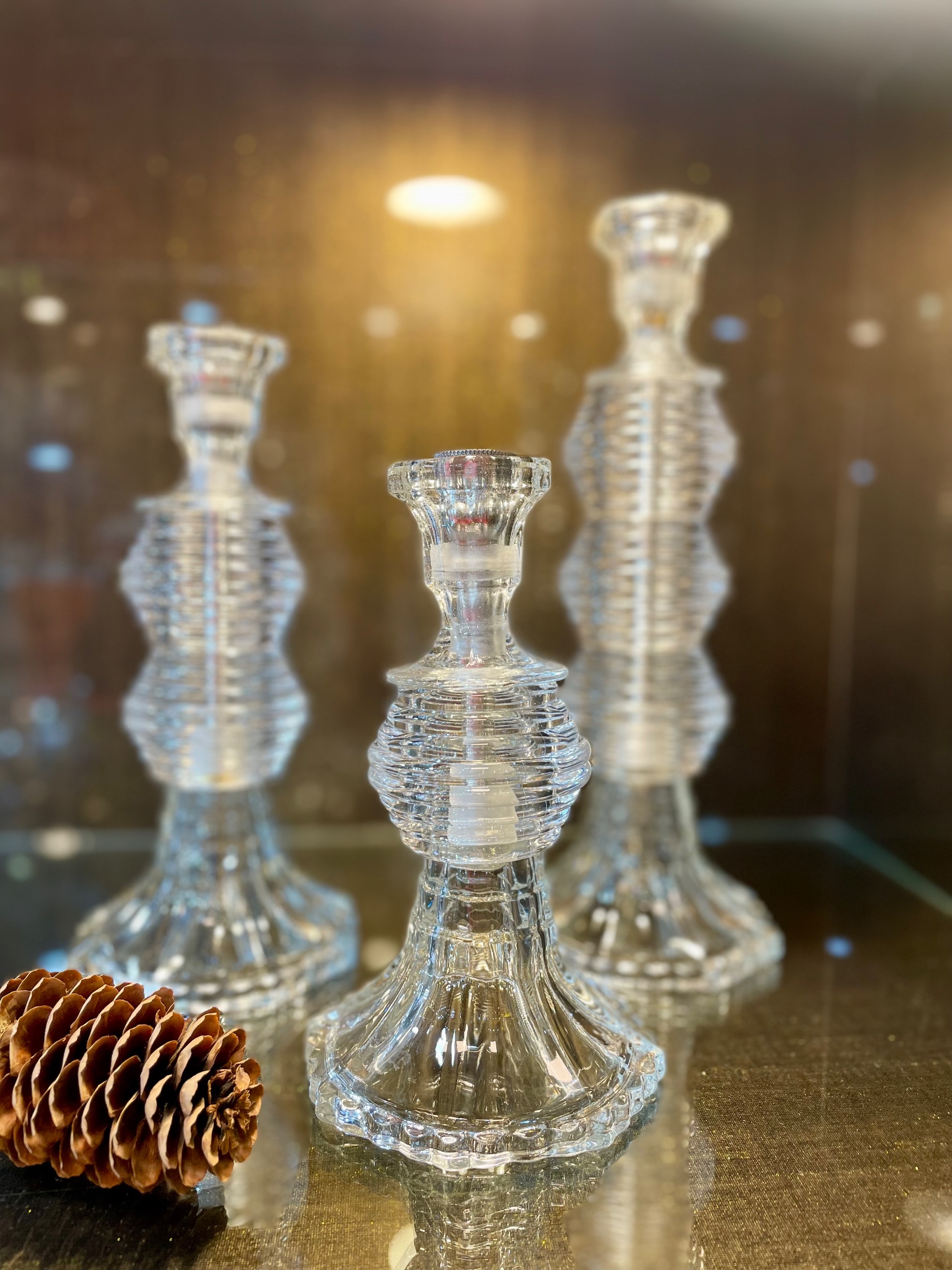 جاشمعی پایه دار