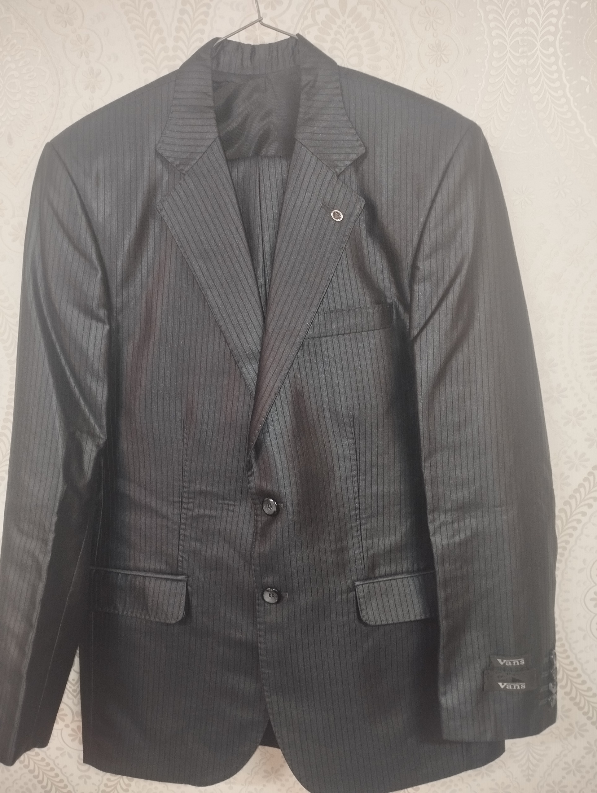 کت و شلوار Vansسایز 46
