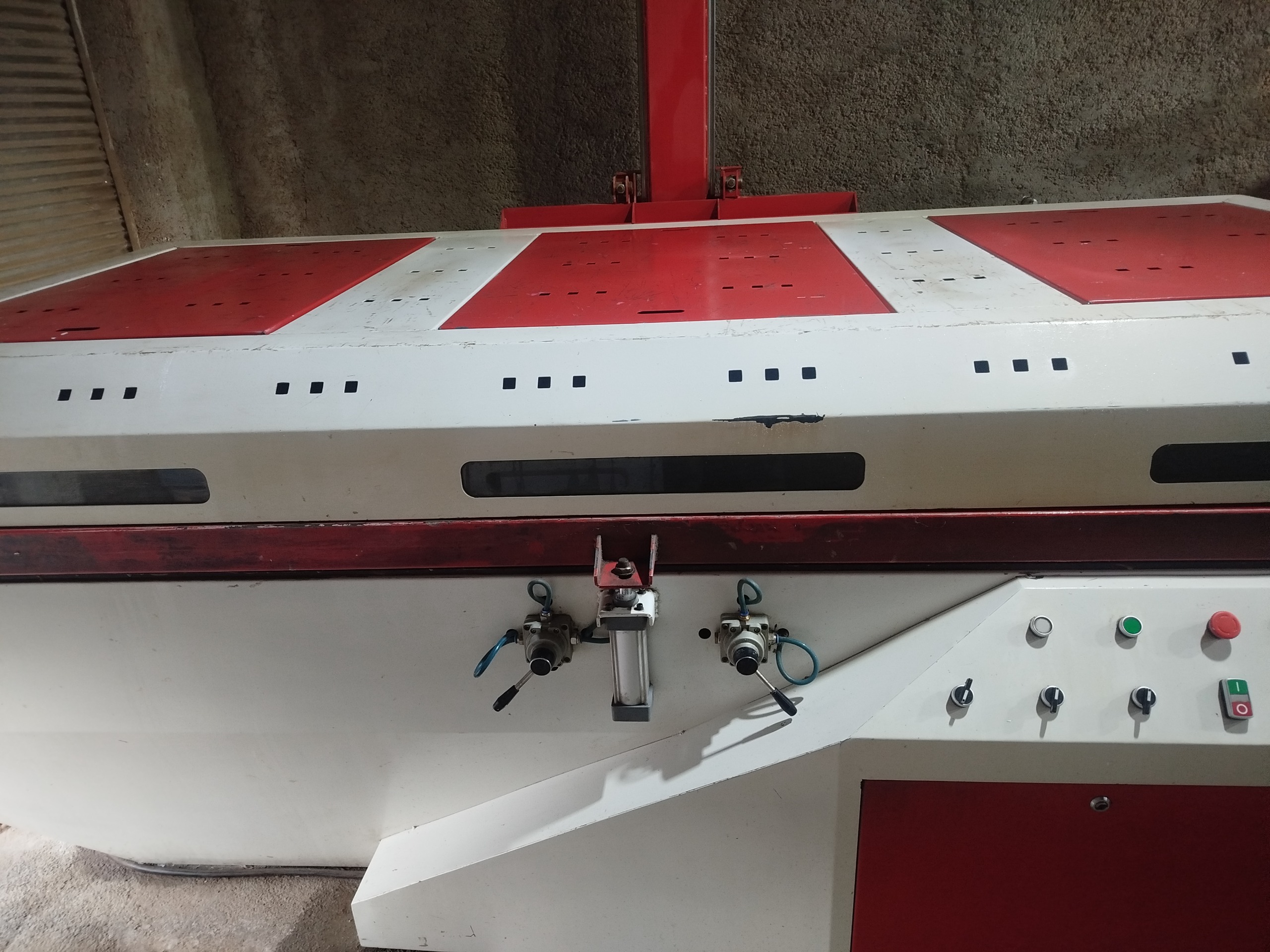 دستگاه وکیوم بهمراه پمپ وکیوم 100