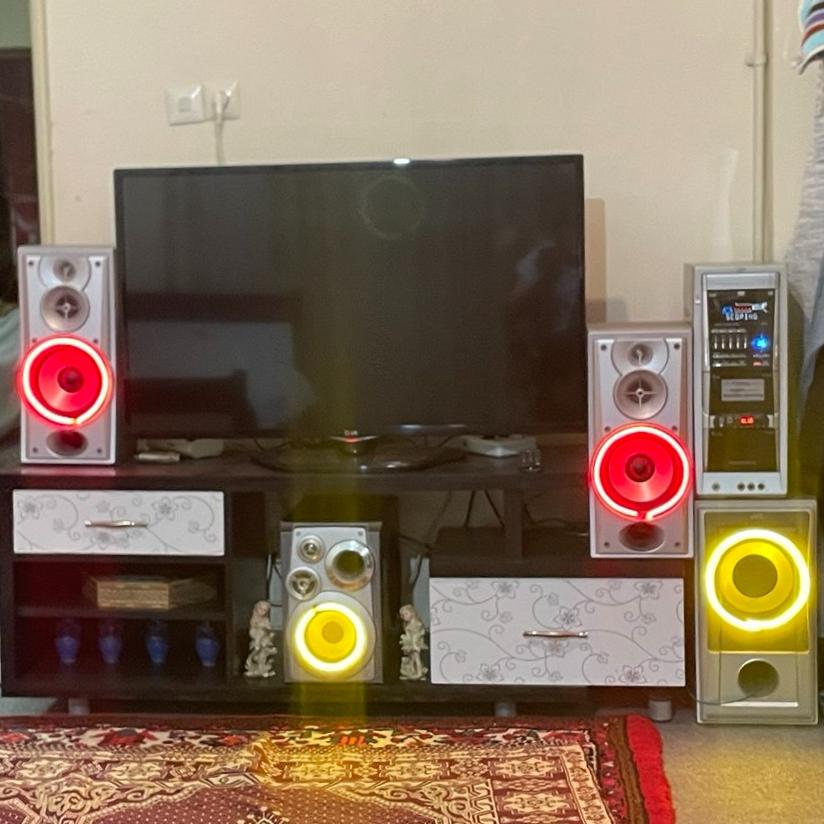 سیستم صوتی غول JVC