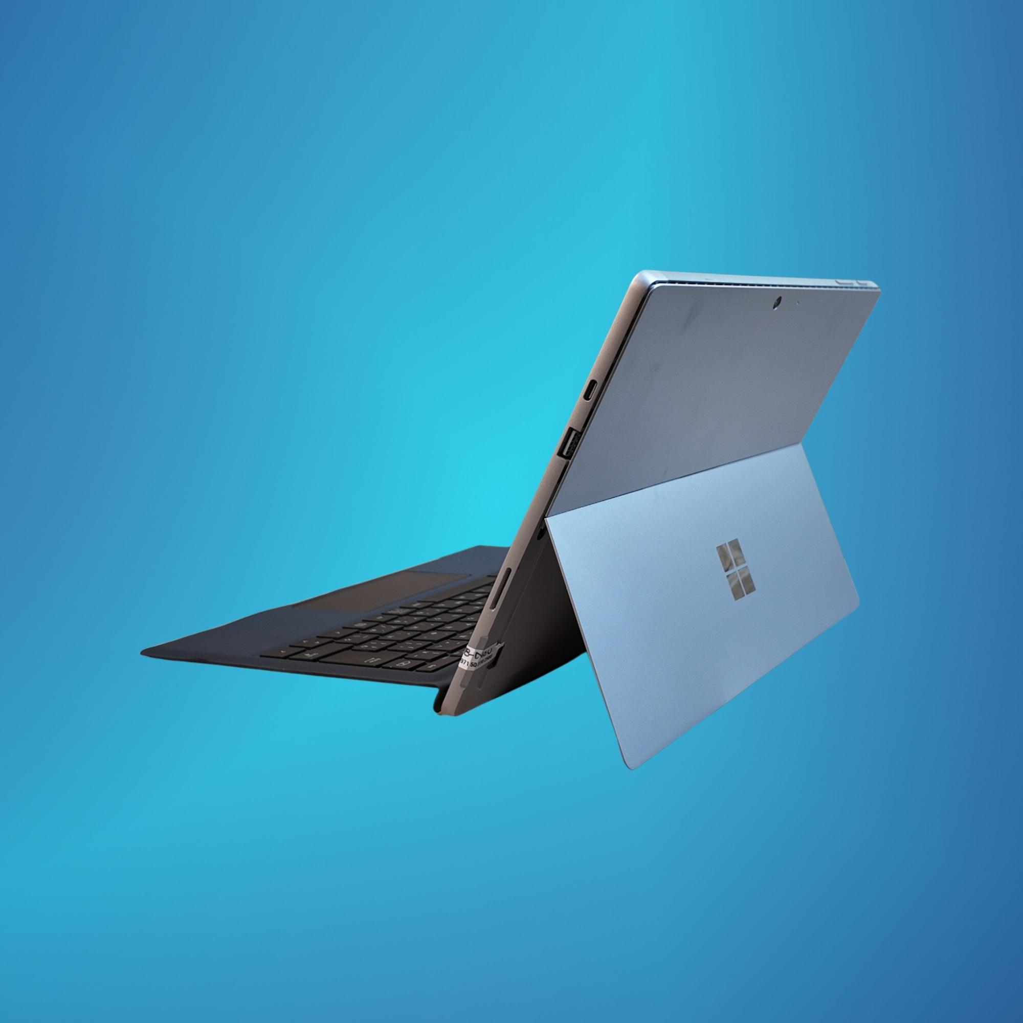 نوت بوک Surface مدل Pro-7