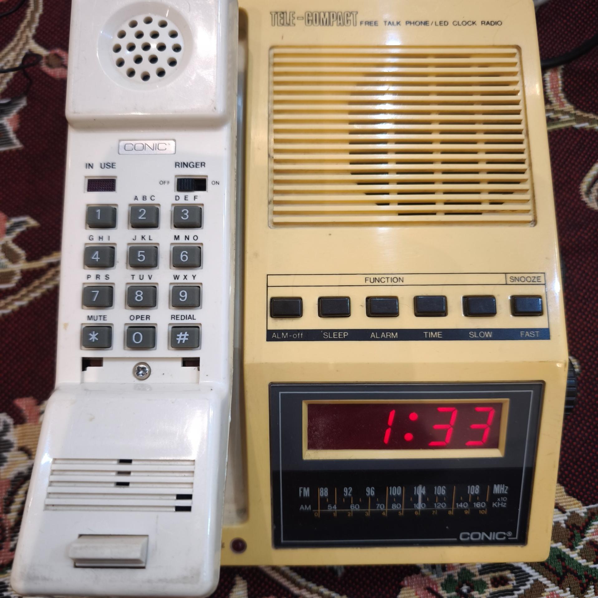 تلفن قدیمی نوستالوژی