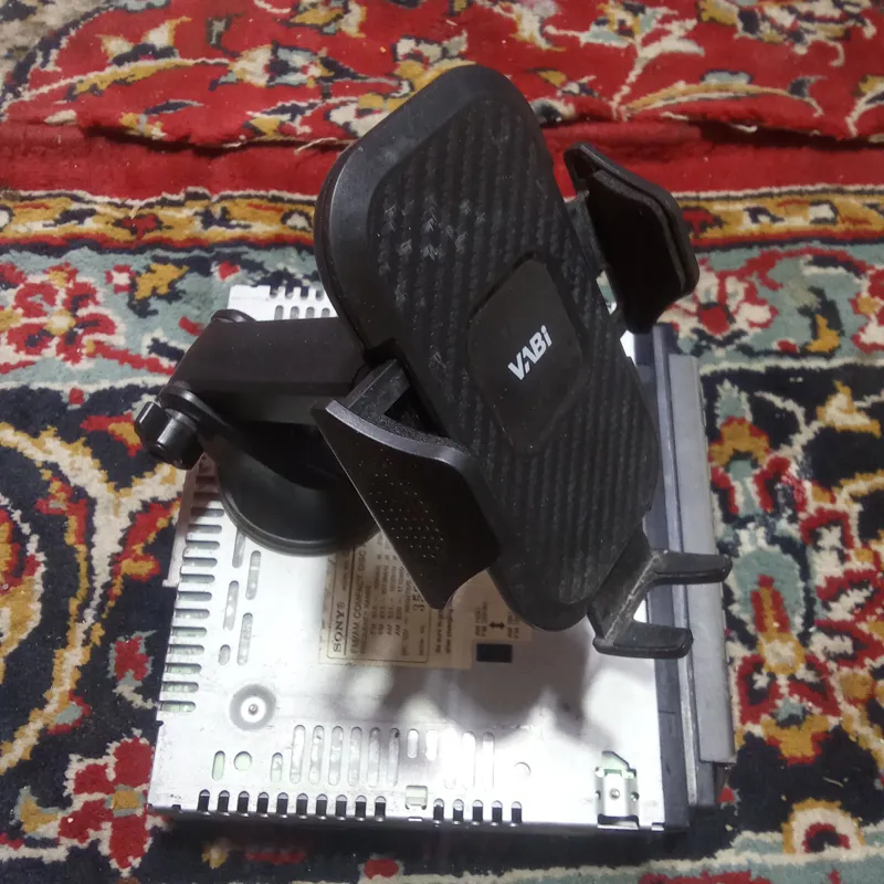نگهدارنده گوشی لمسی و ساده