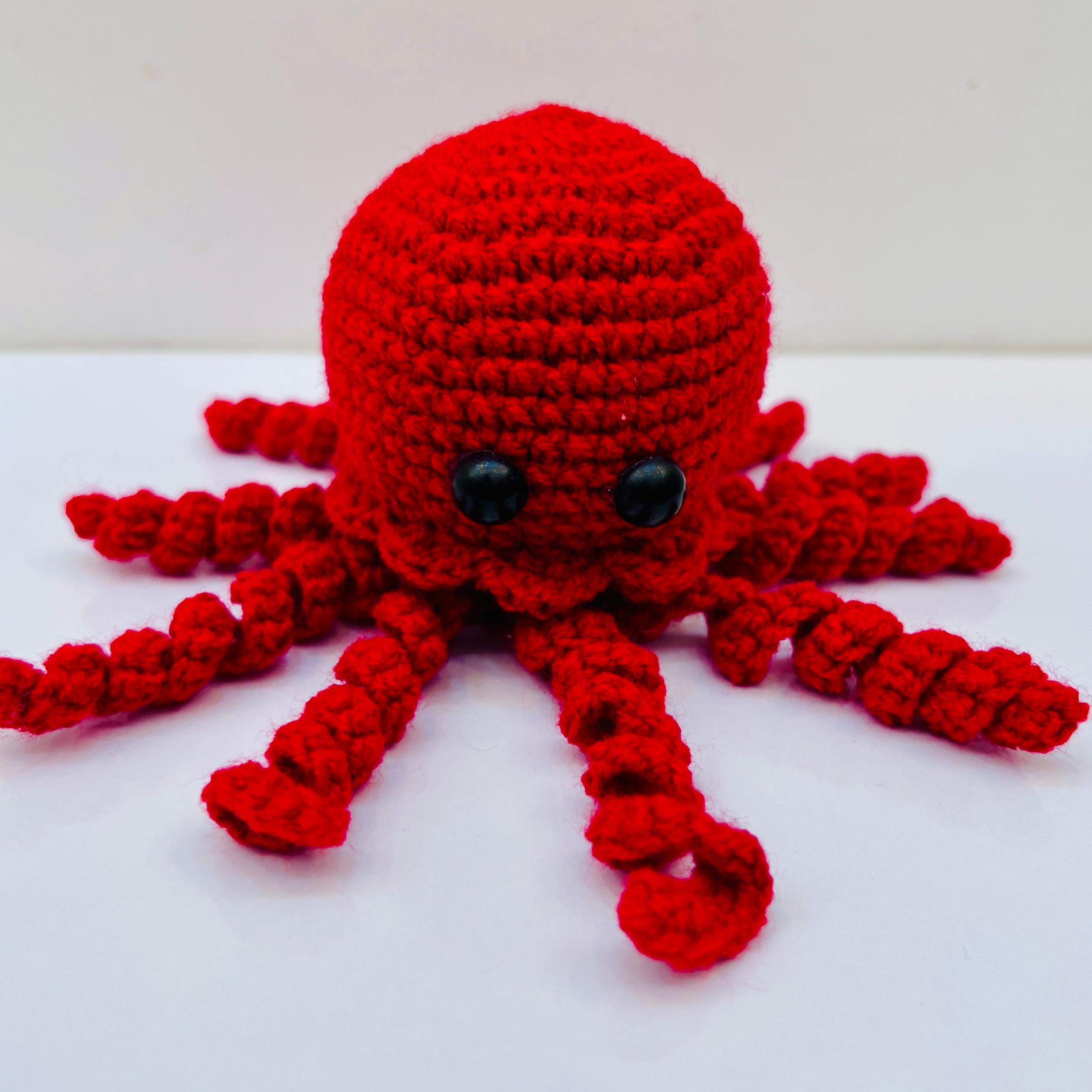 عروسک بافتنی عروس دریایی رنگ قرمز