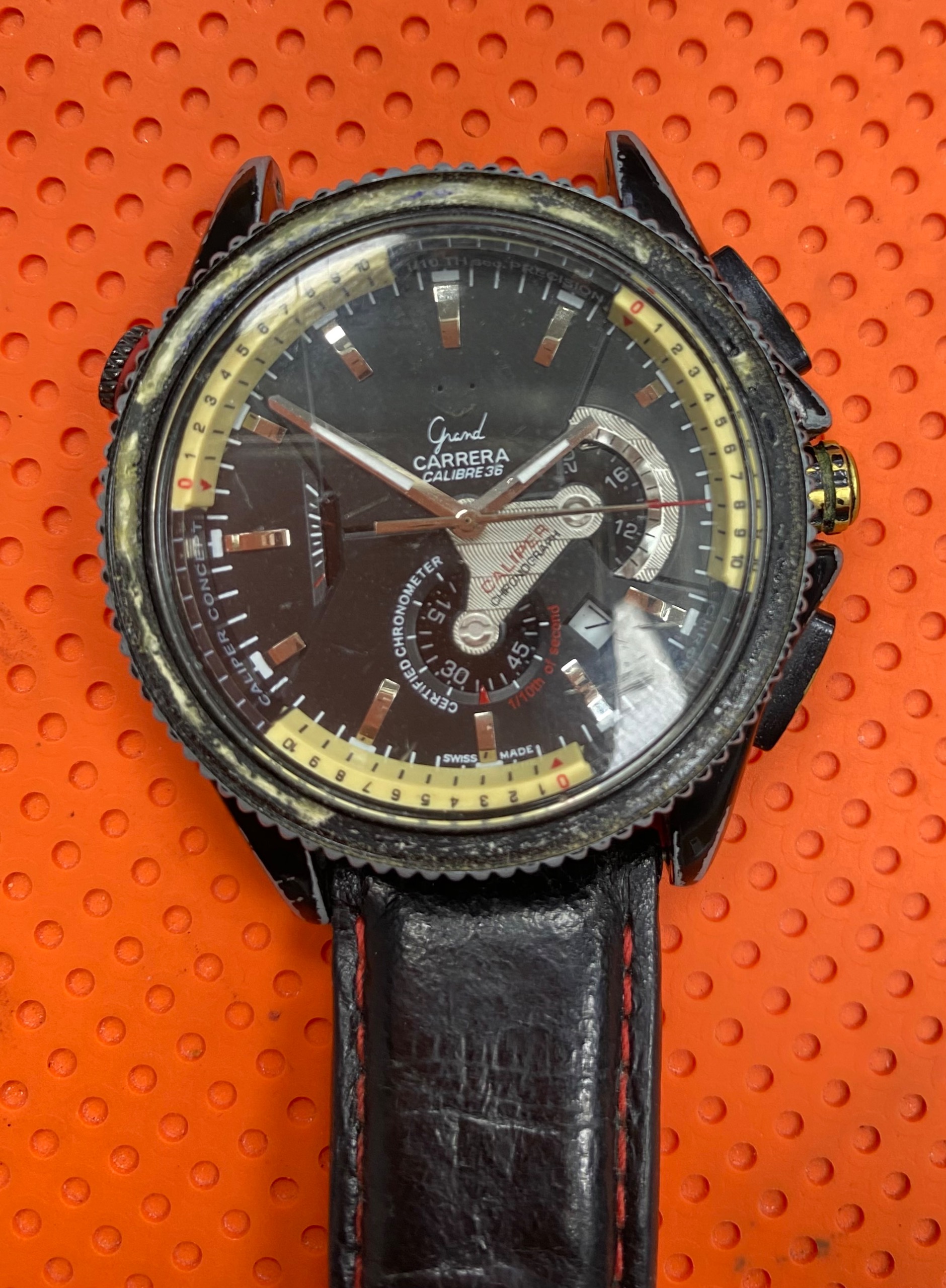 ساعت مچی تگهویر