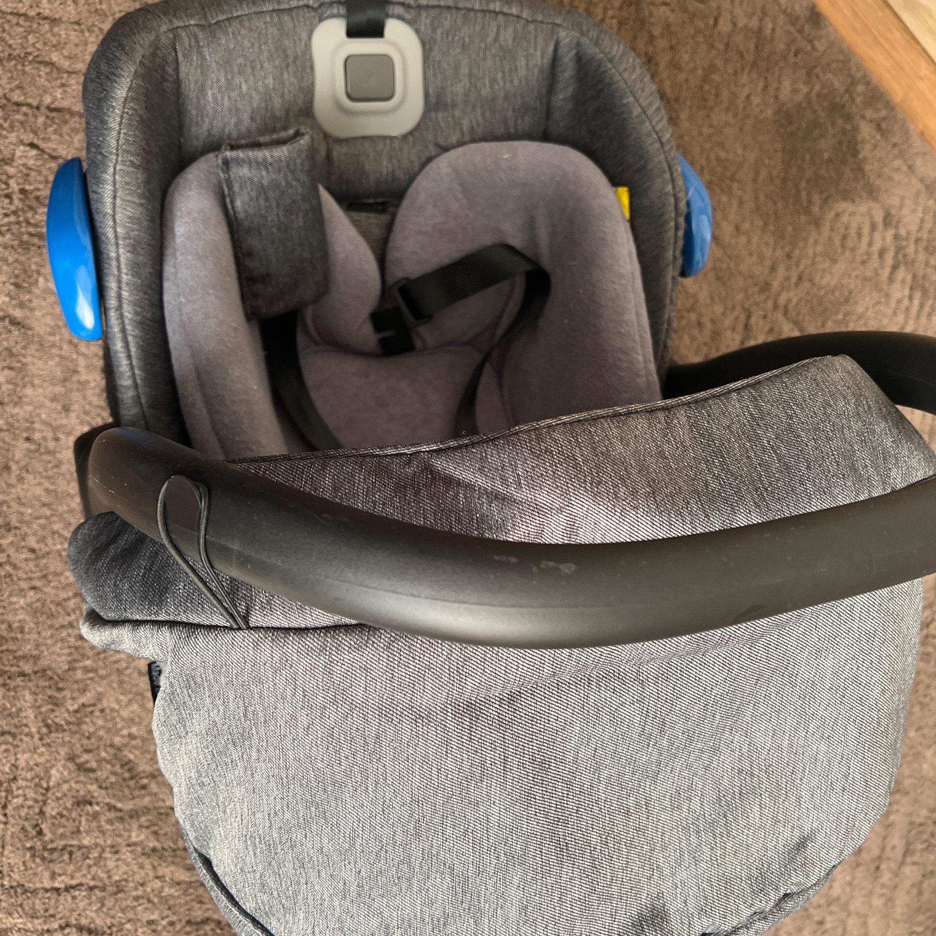 کریر و کریکات ادامکس