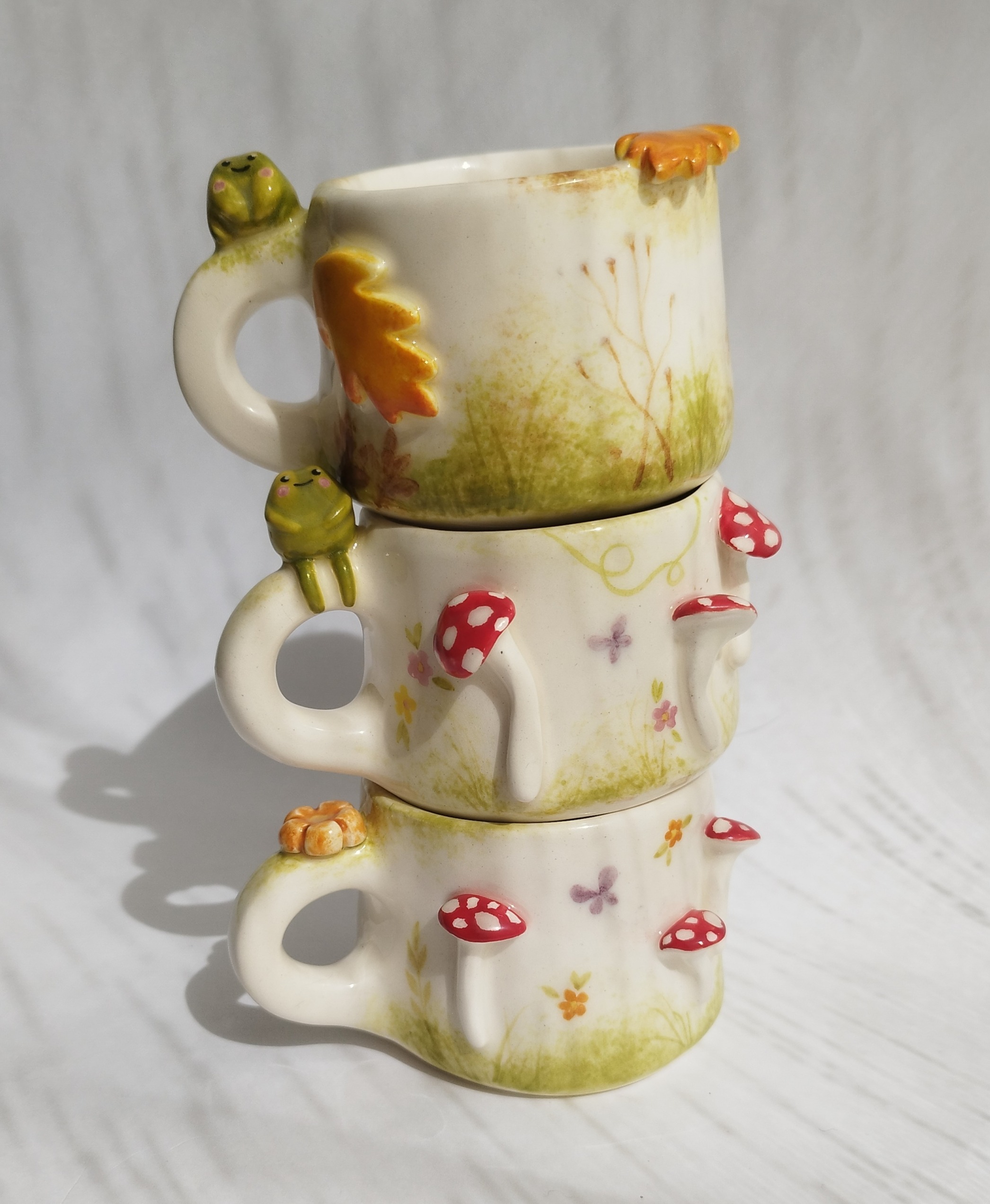 ماگ گل و قارچ و قورباغه کودکانه سوپرایز دار