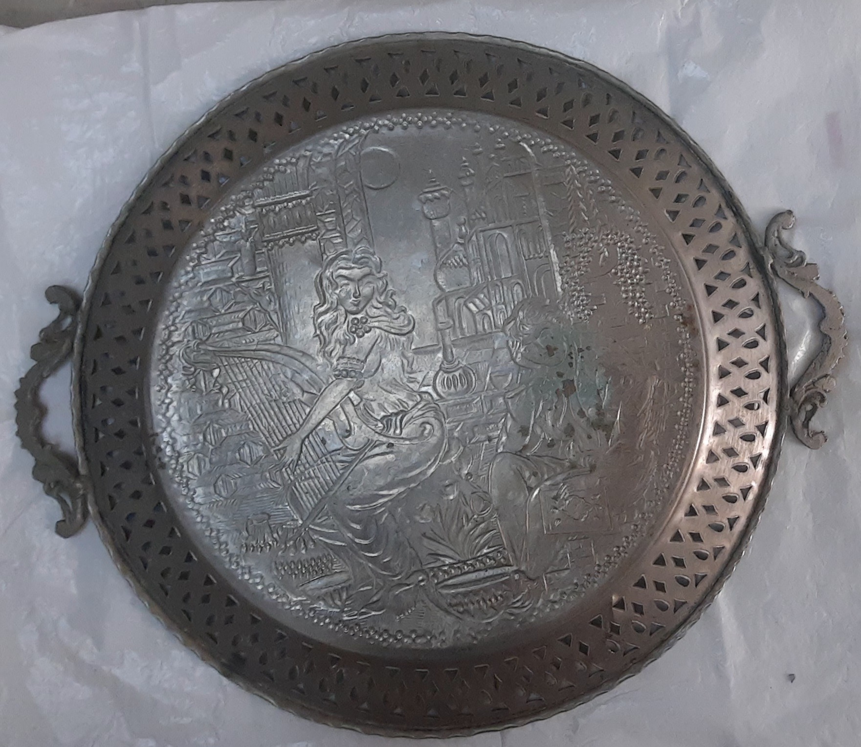 سینی قدیمی مسی