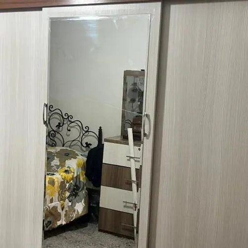 کمد دیواری MDF مدرن با درب ریلی بزرگ و جادار