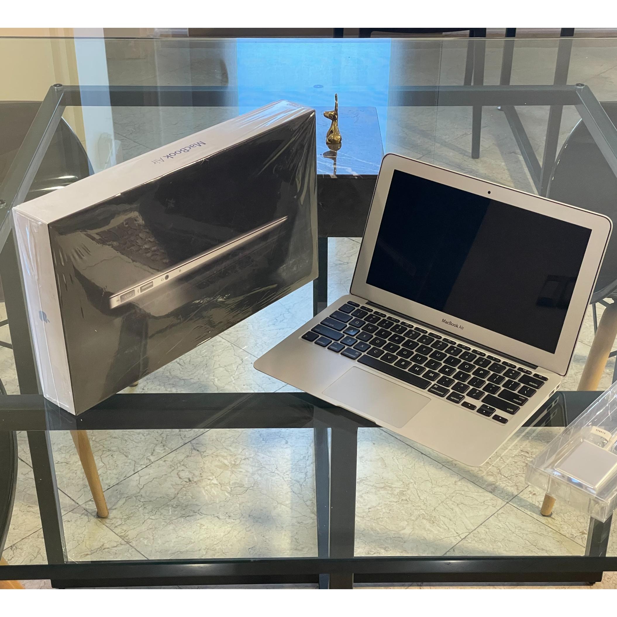 مک بوک ایر MacBook Air 2011 11inch