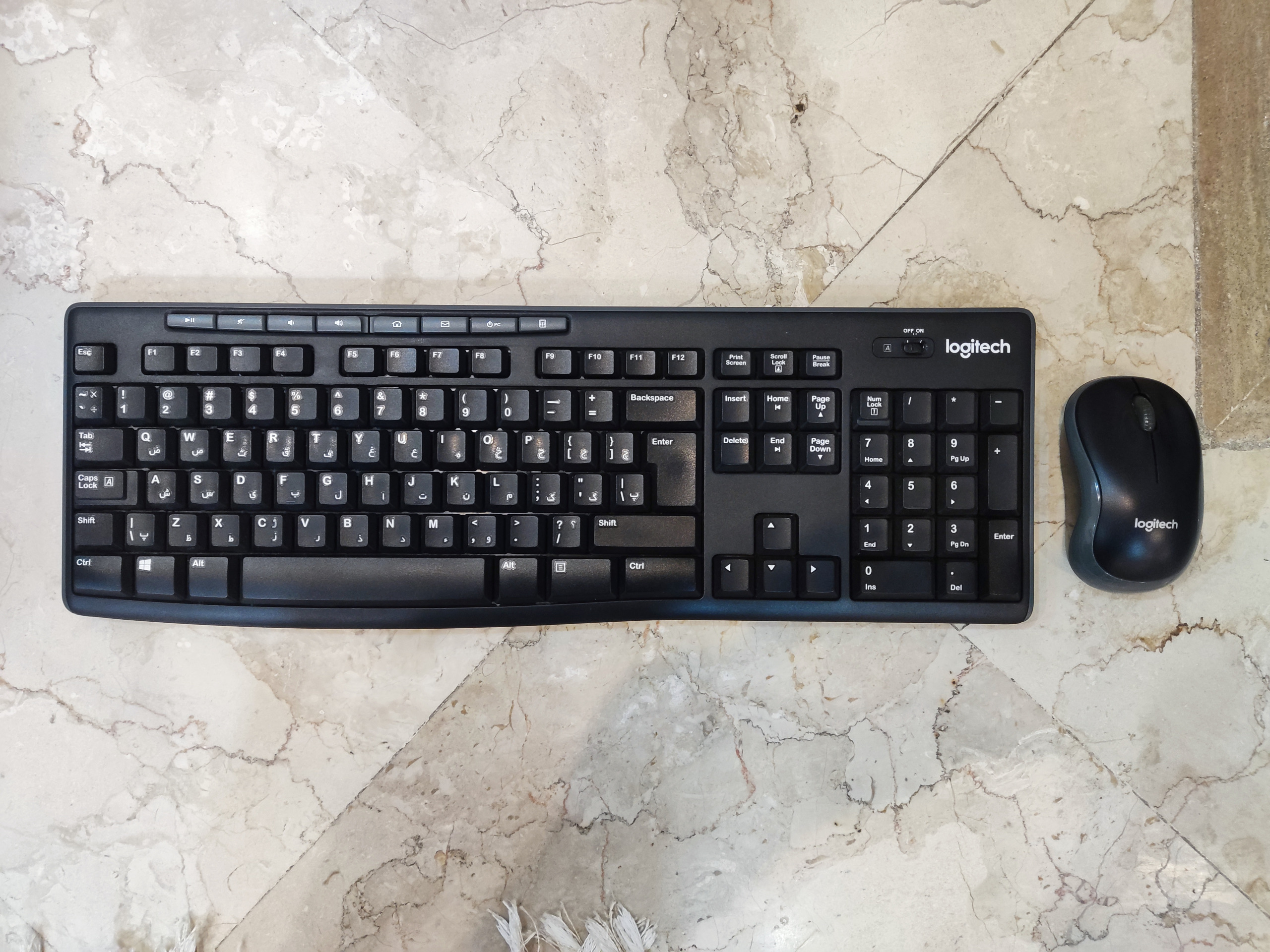 موس و کیبورد بیسیم لاجیتک