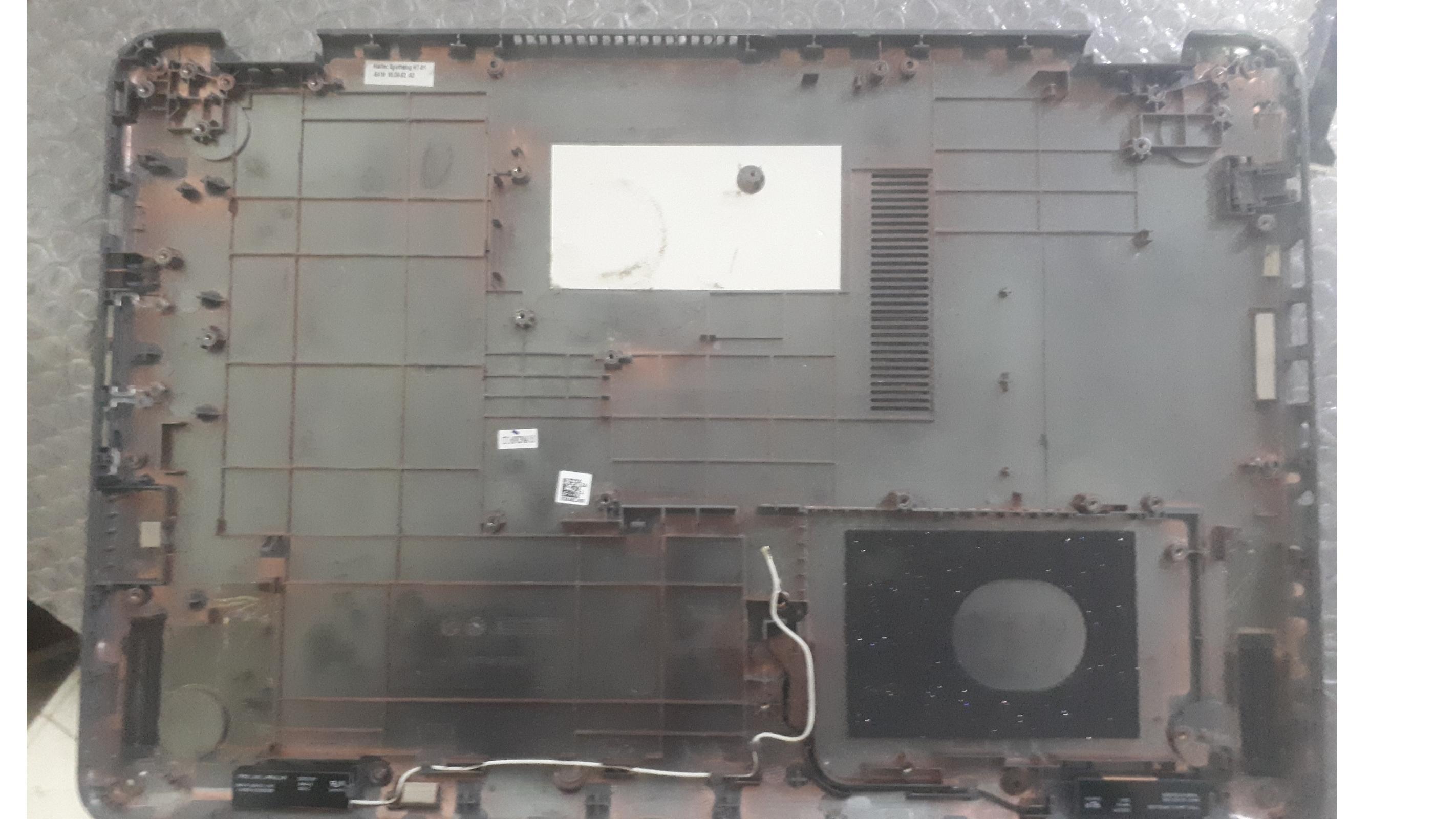 قاب D کف لپ تاپ asus tp501u