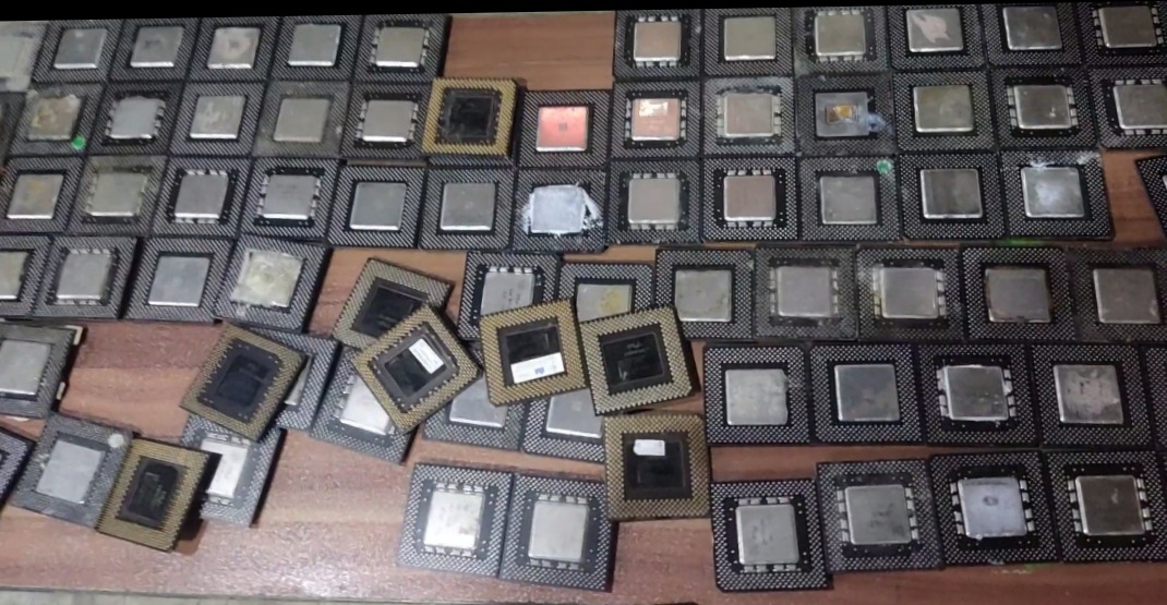 92 عدد سی پی یو خالدار سالم کلکسیونی