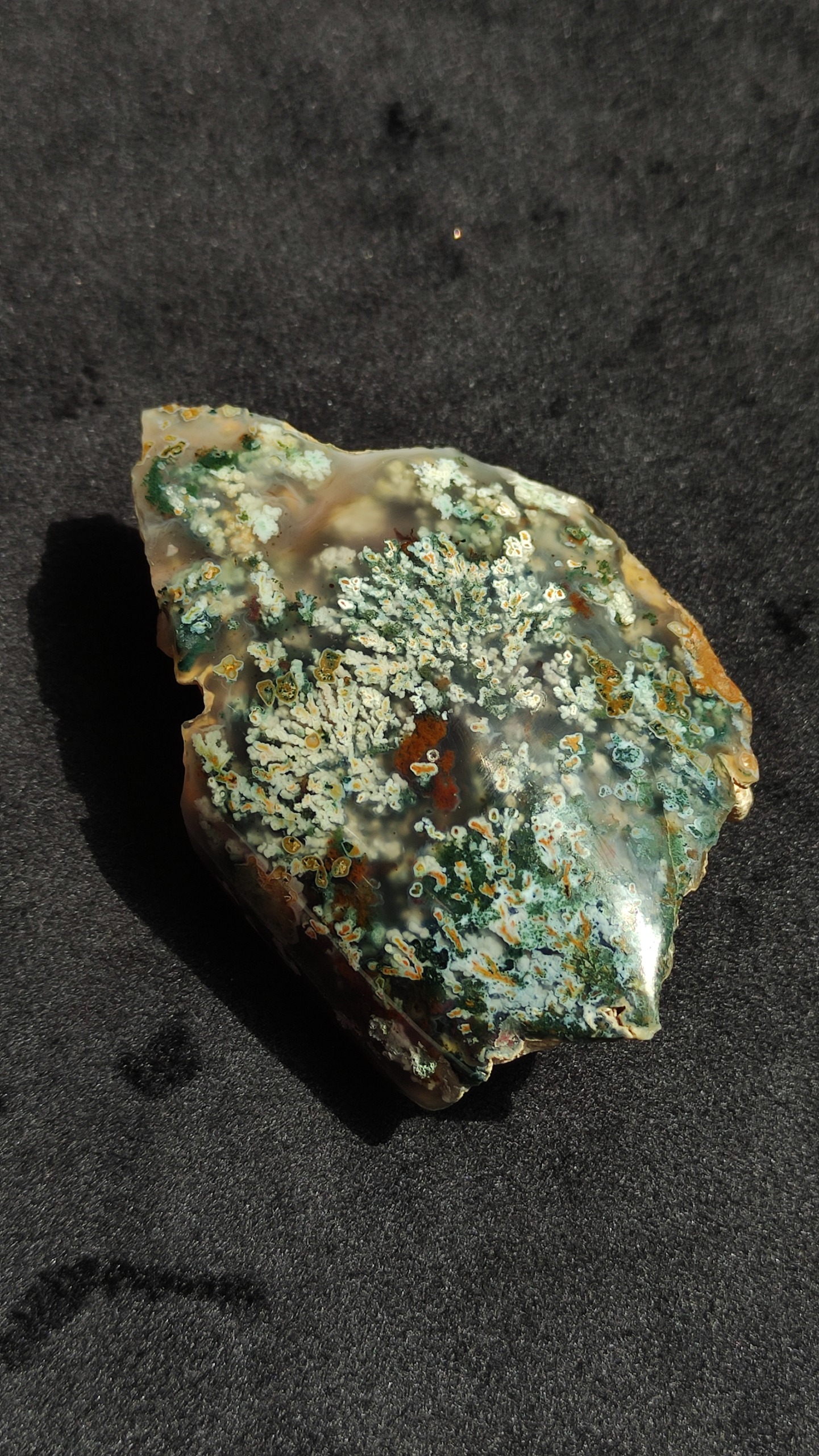 سنگ عقیق شجر هفت رنگ