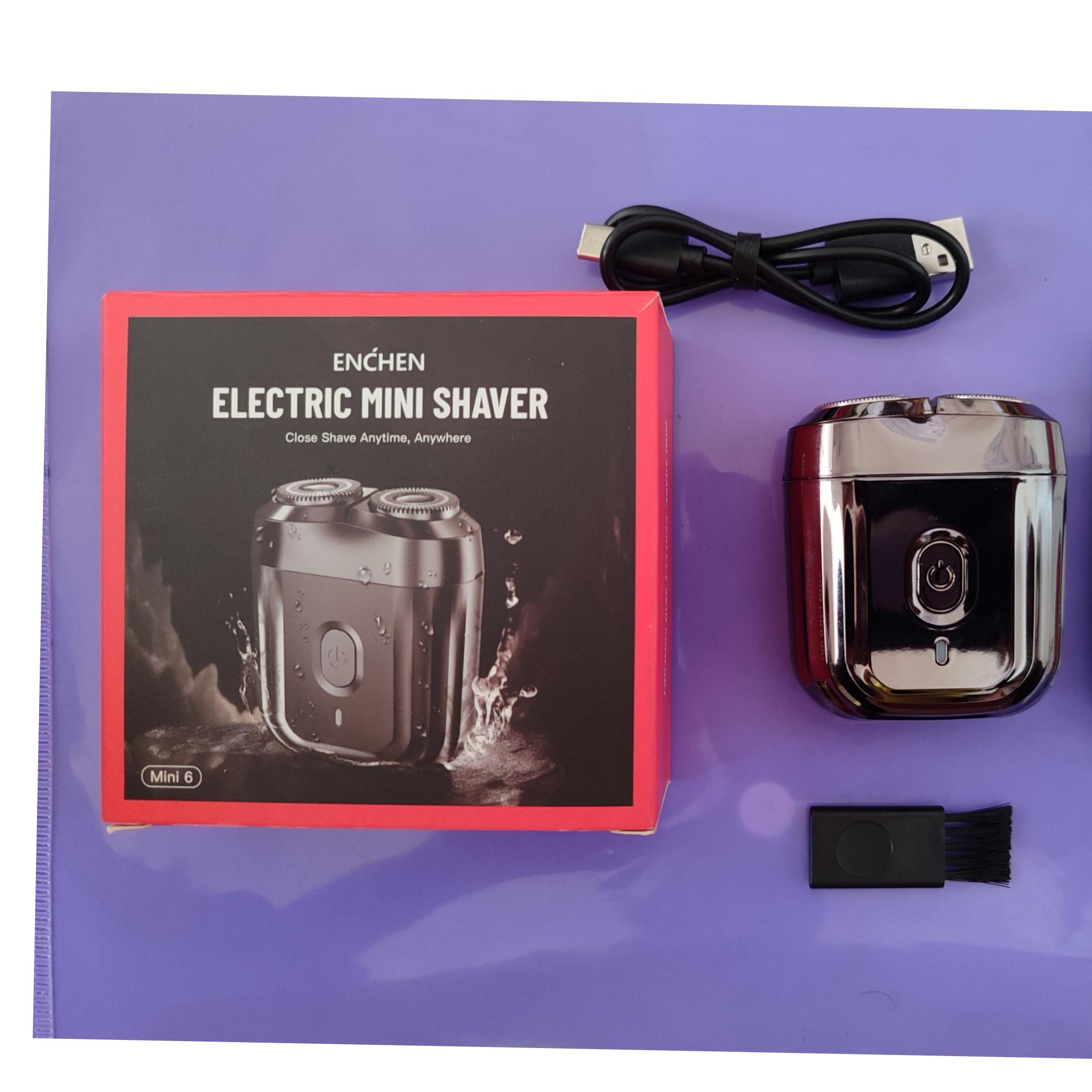 دو تیغ مسافرتی همراه