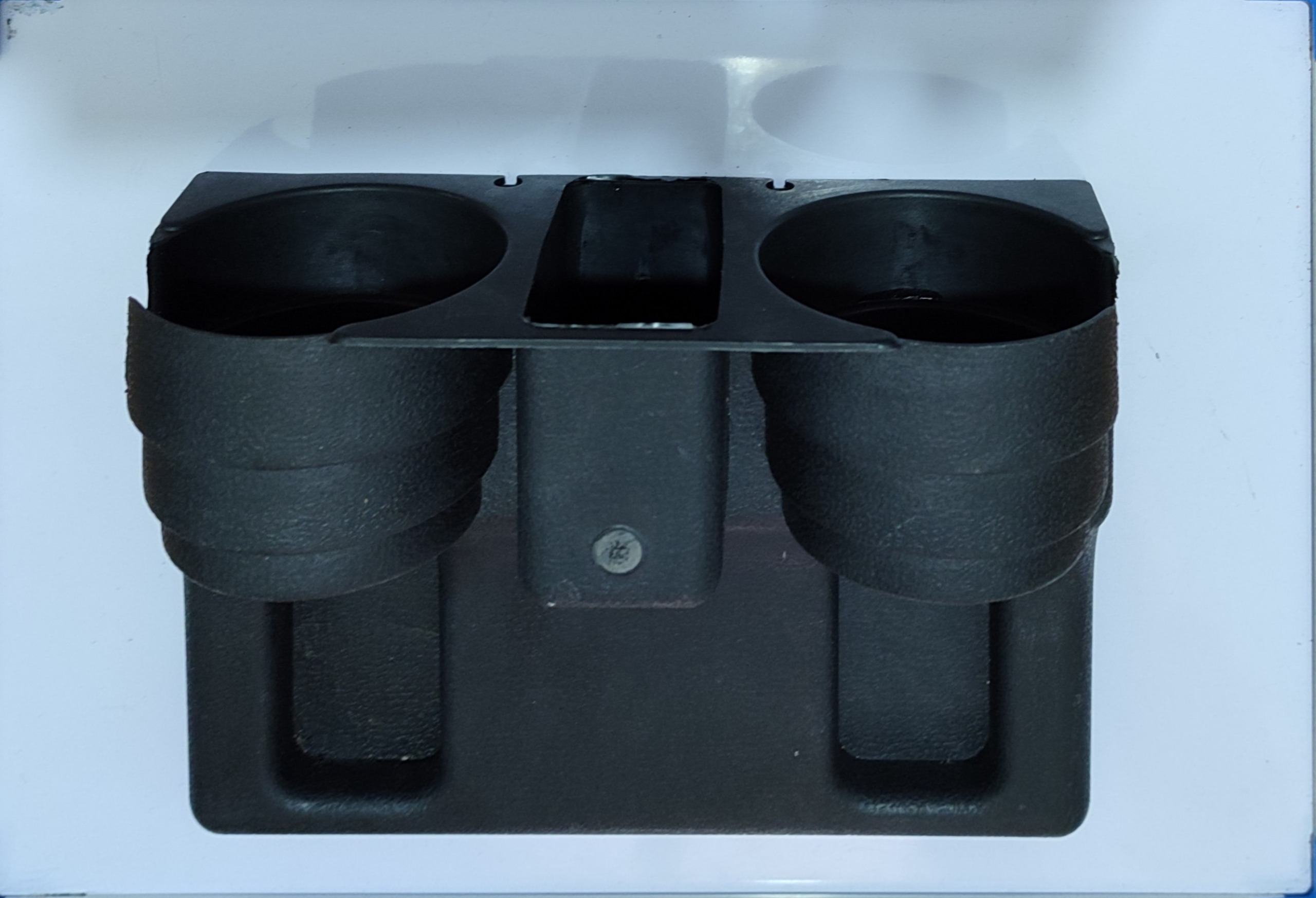 کنسول جالیوانی وجامدارکی خودرو