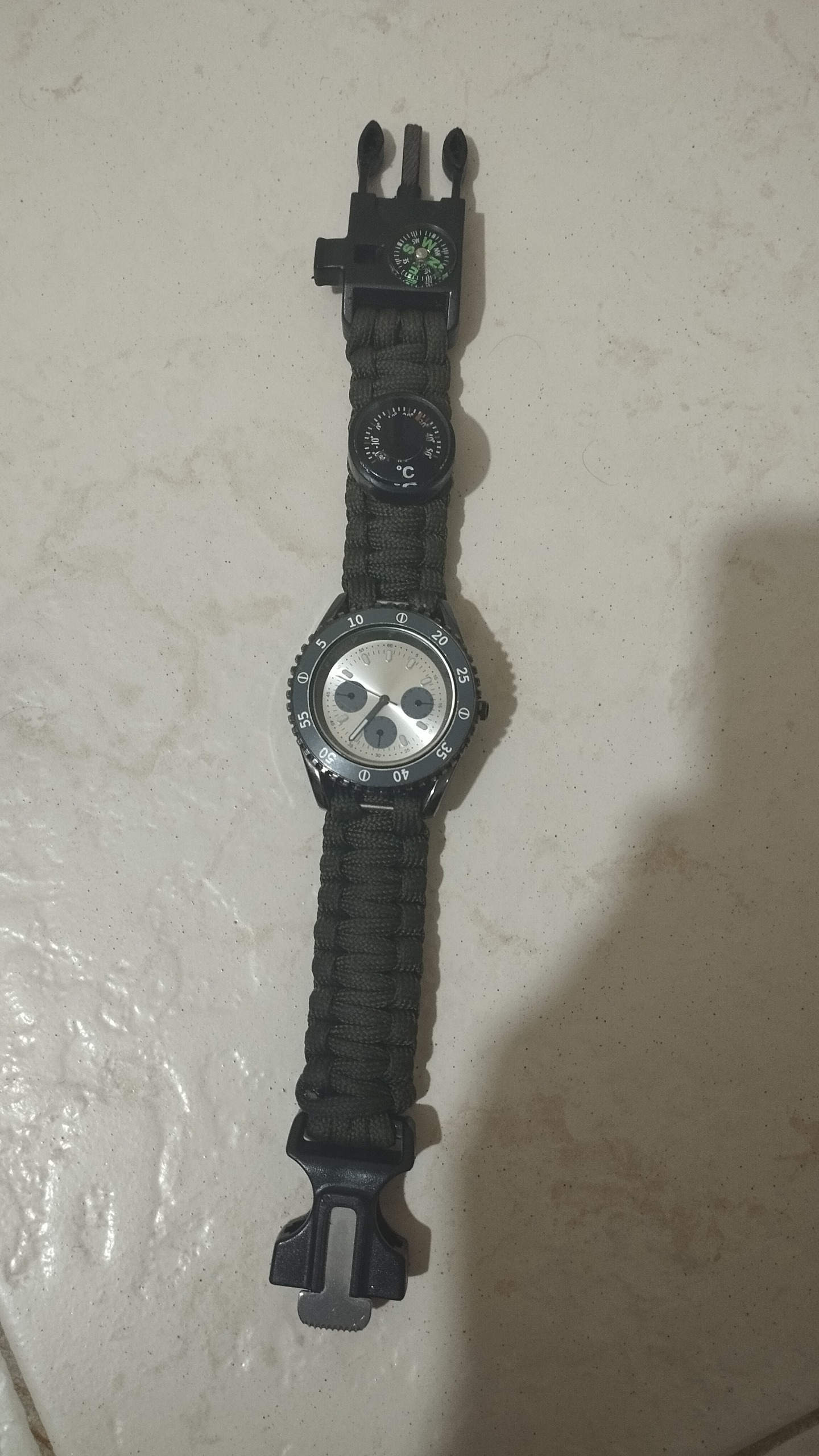 دستبند بقا و پاراکورد 6 کاره