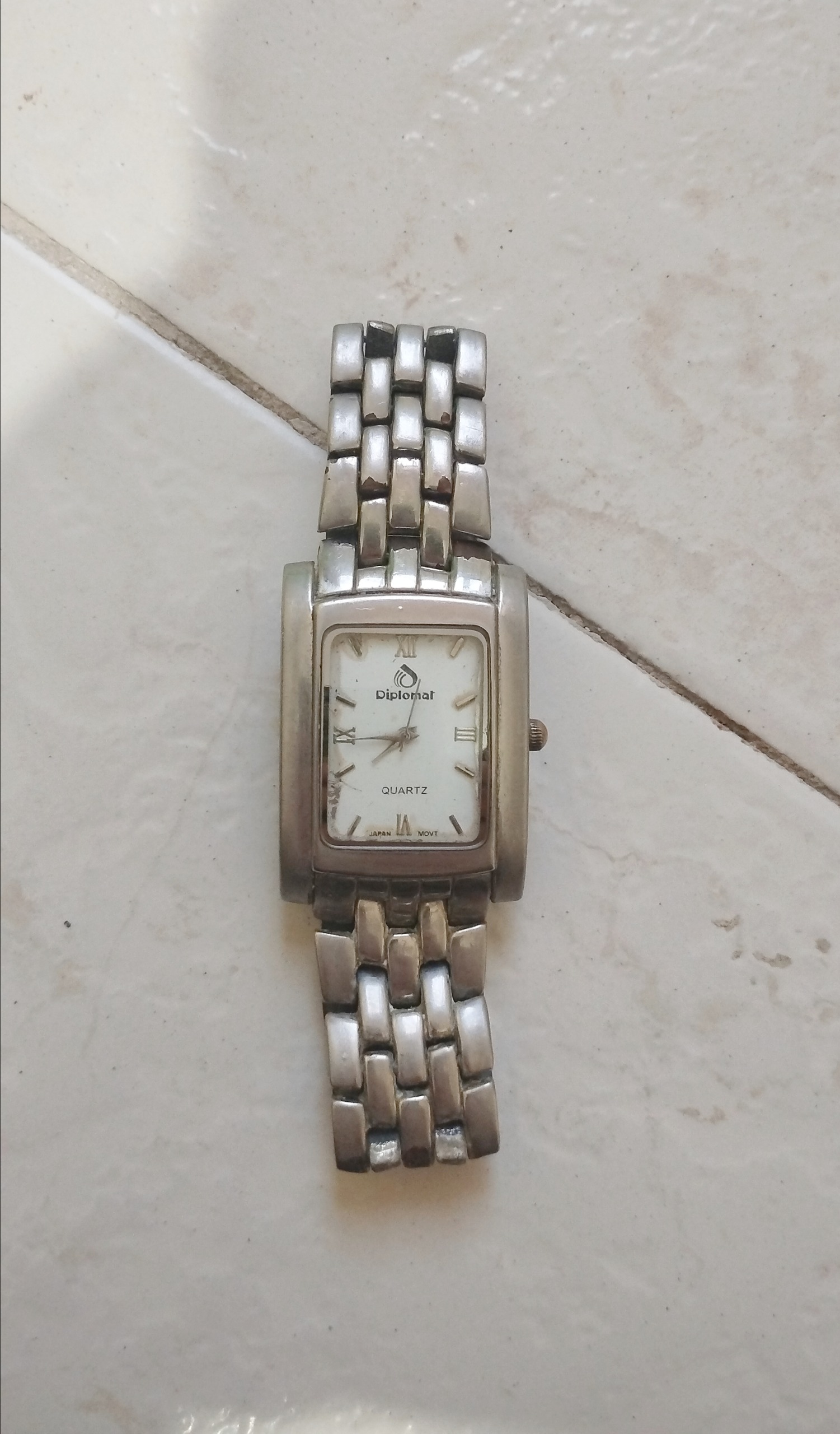 ساعت مچی قدیمی