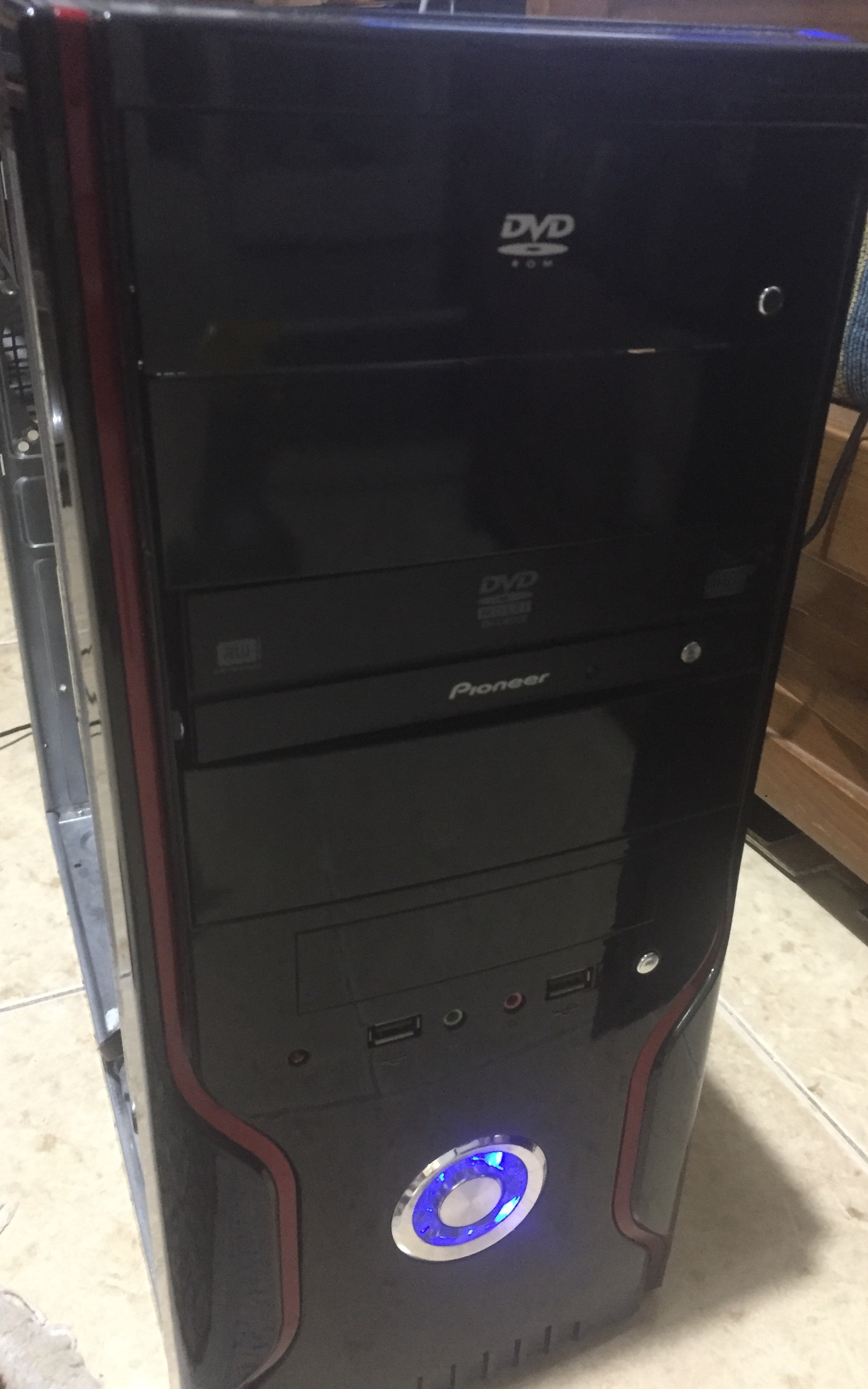کیسASUS P8H61M-LE Core i3 3240 با هارد 250 و رم4