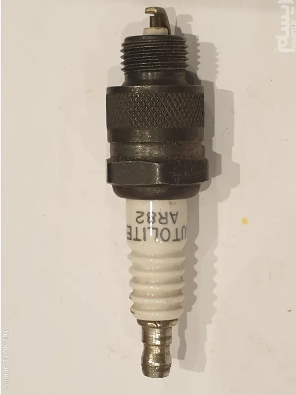 شمع پایه کوتاه  Autolite امریکا کد فنی AR82