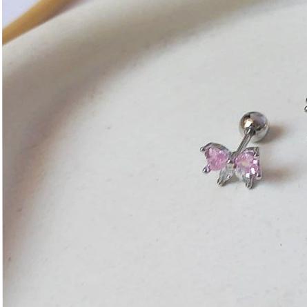 پرسینگ گوش جواهری مدل یک