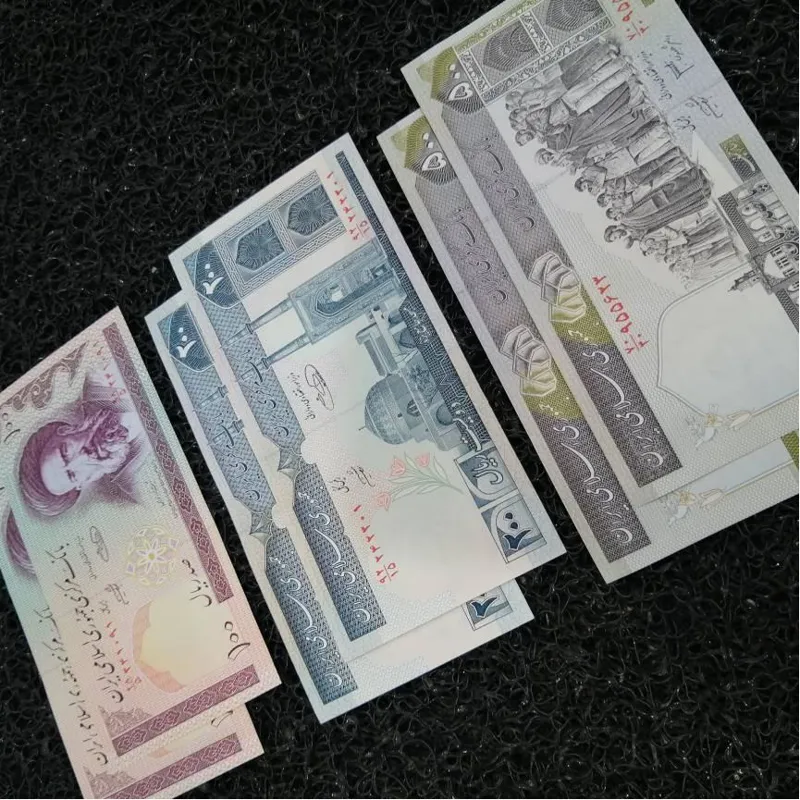 سه جفت اسکناس جمهوری سریال سوپربانکی