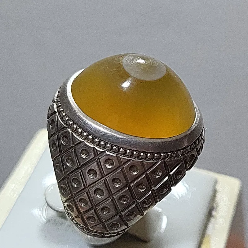 انگشتر باباقوری کهنه