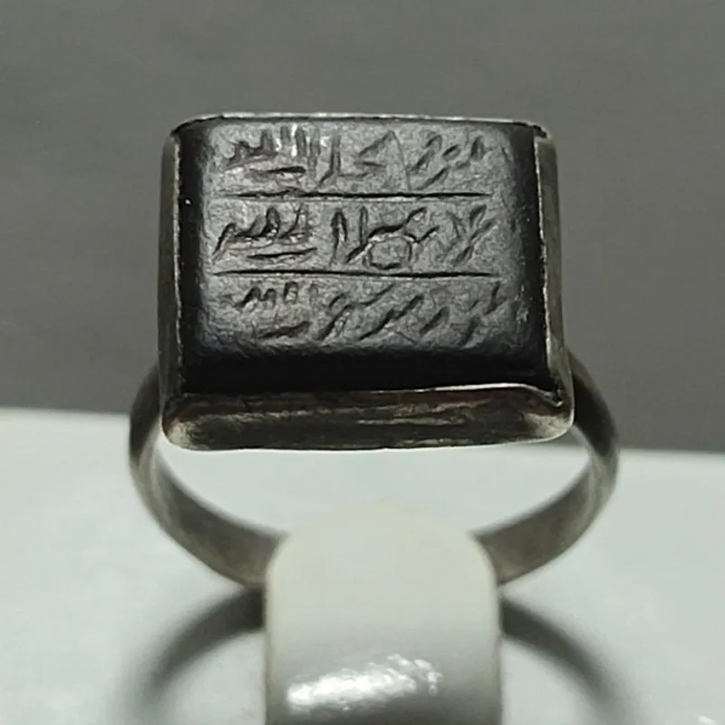 انگشتر خط کهنه