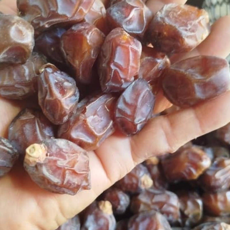 خرماکشتی خاصویی آجیلی(یک کیلوگرم)