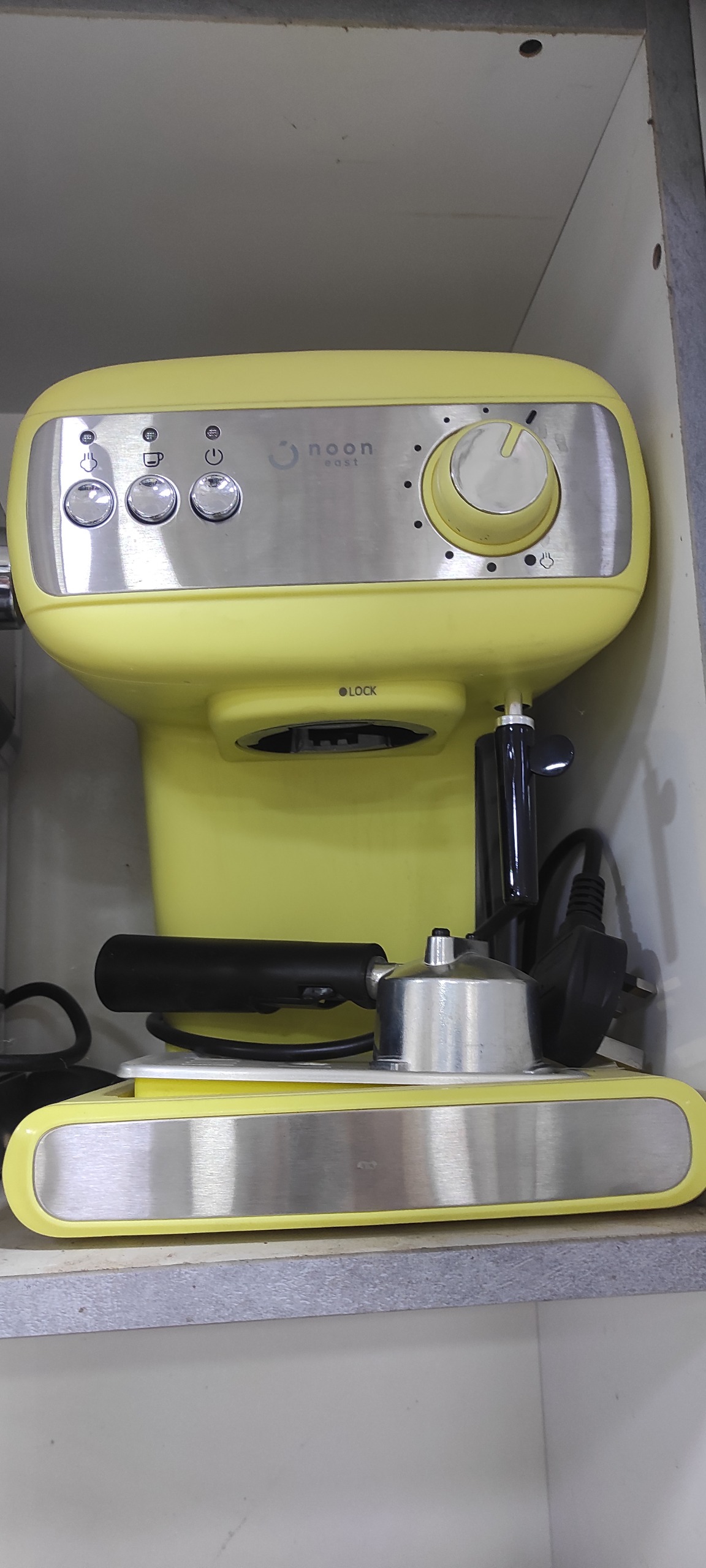 دستگاه اسپرسو ساز نون اِست