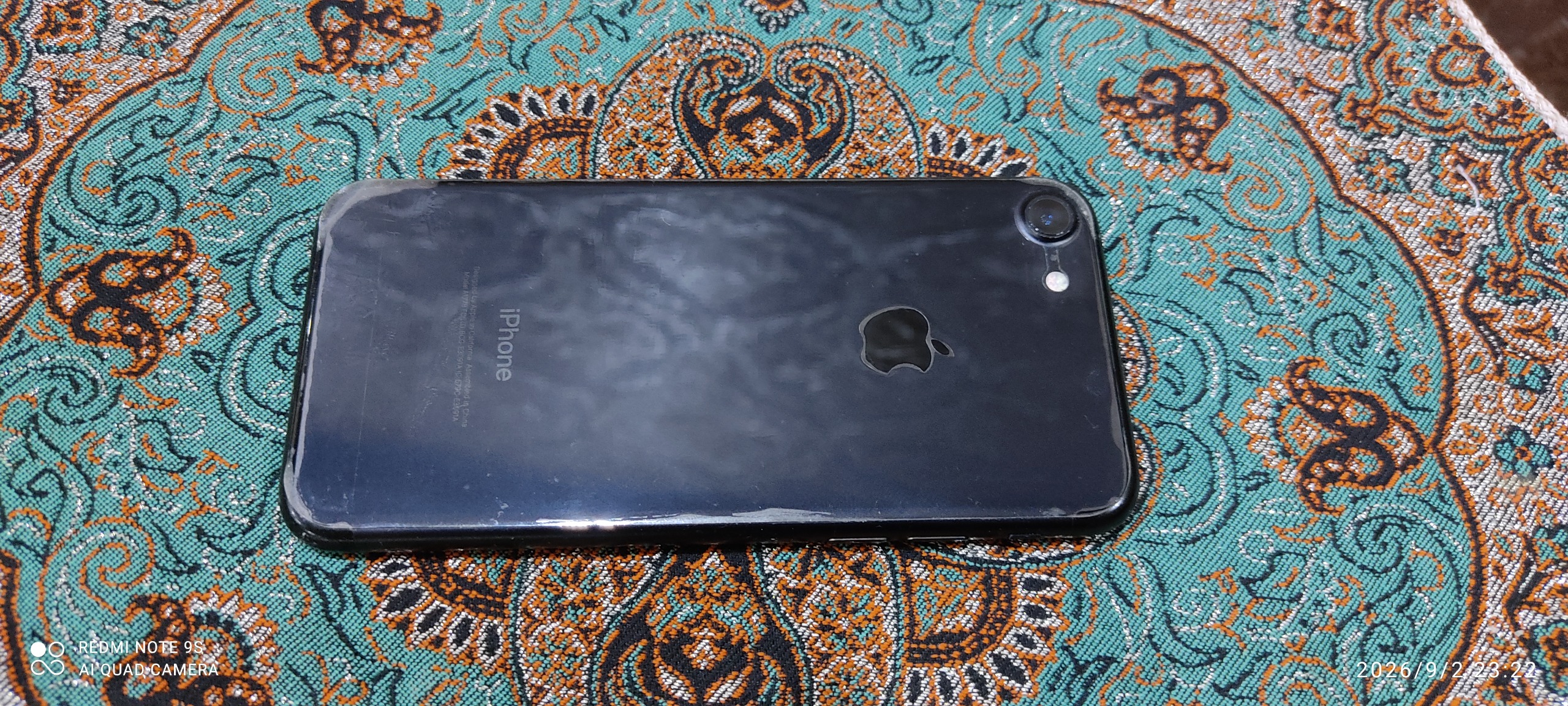 گوشی ایفون سون 128