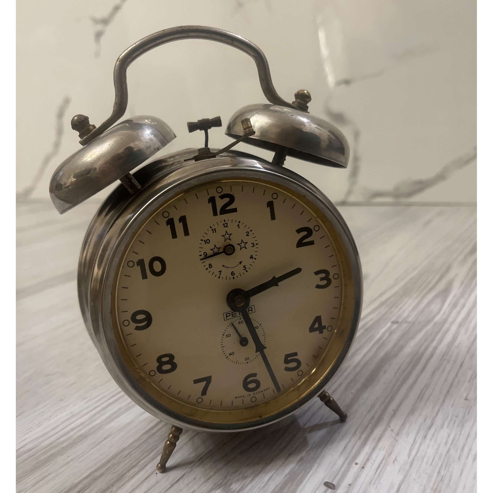 ساعت رومیزی قدیمی پیتر