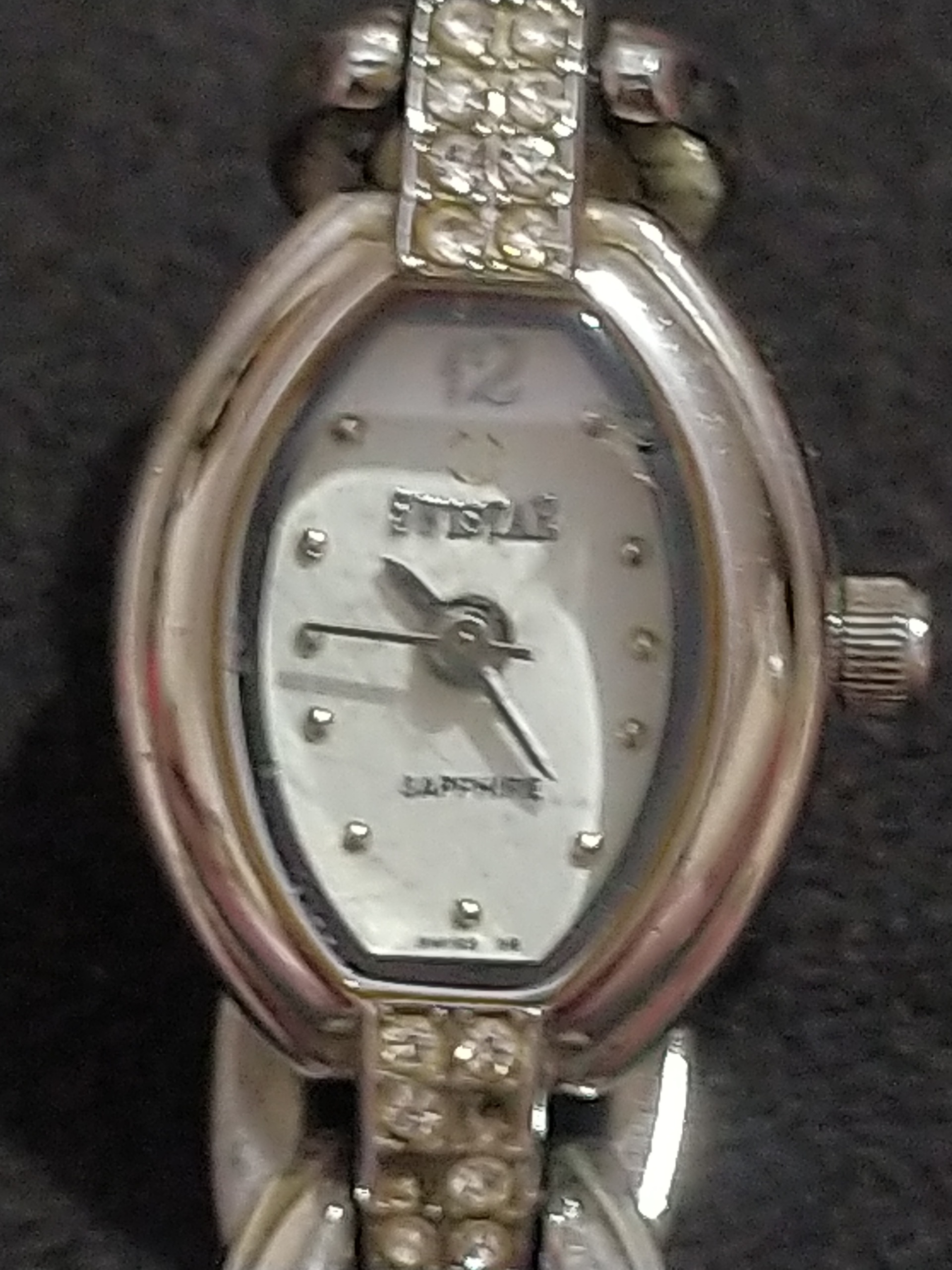 ساعت مچی زنانه اصل