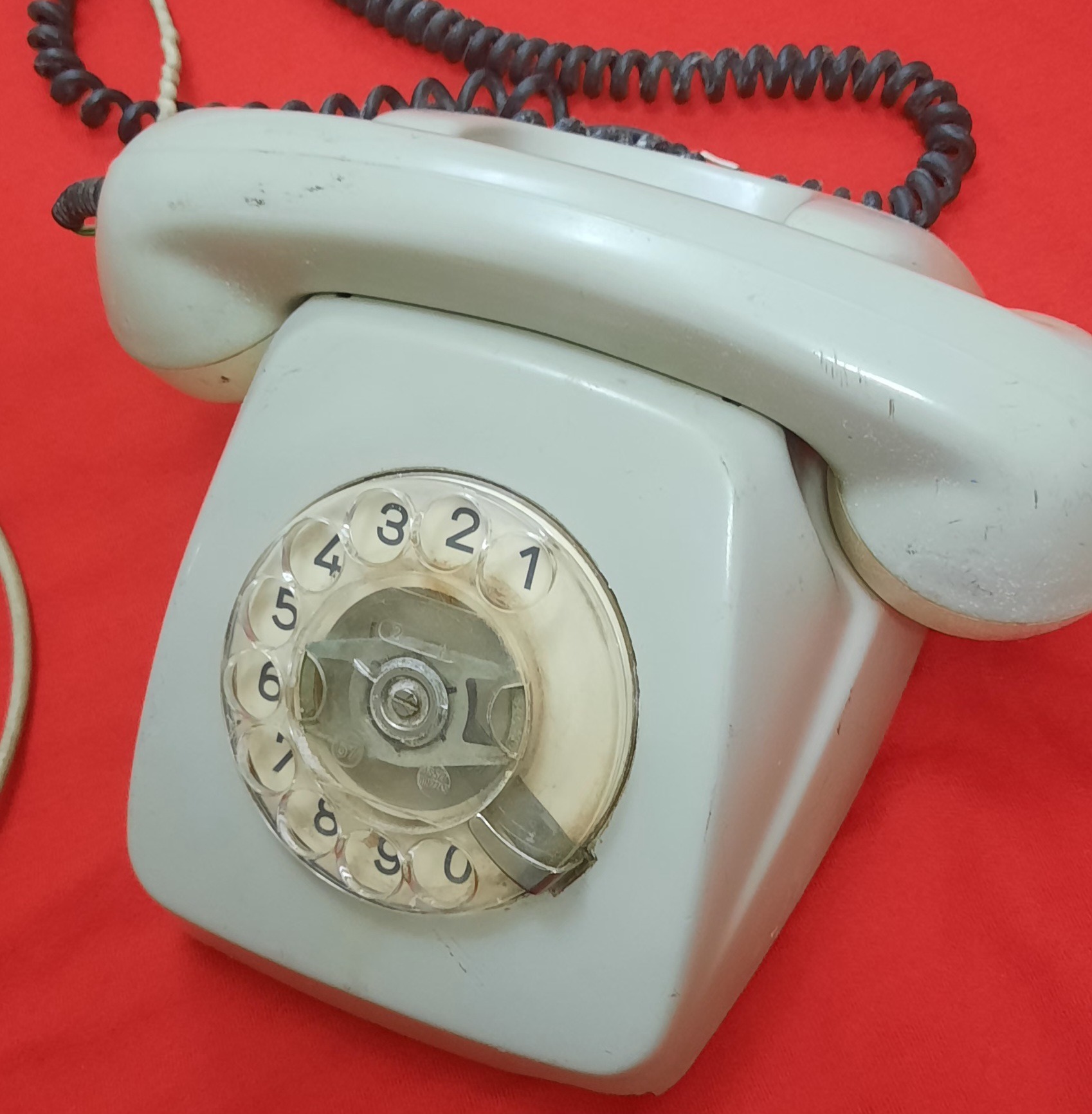 تلفن قدیمی آنتیک