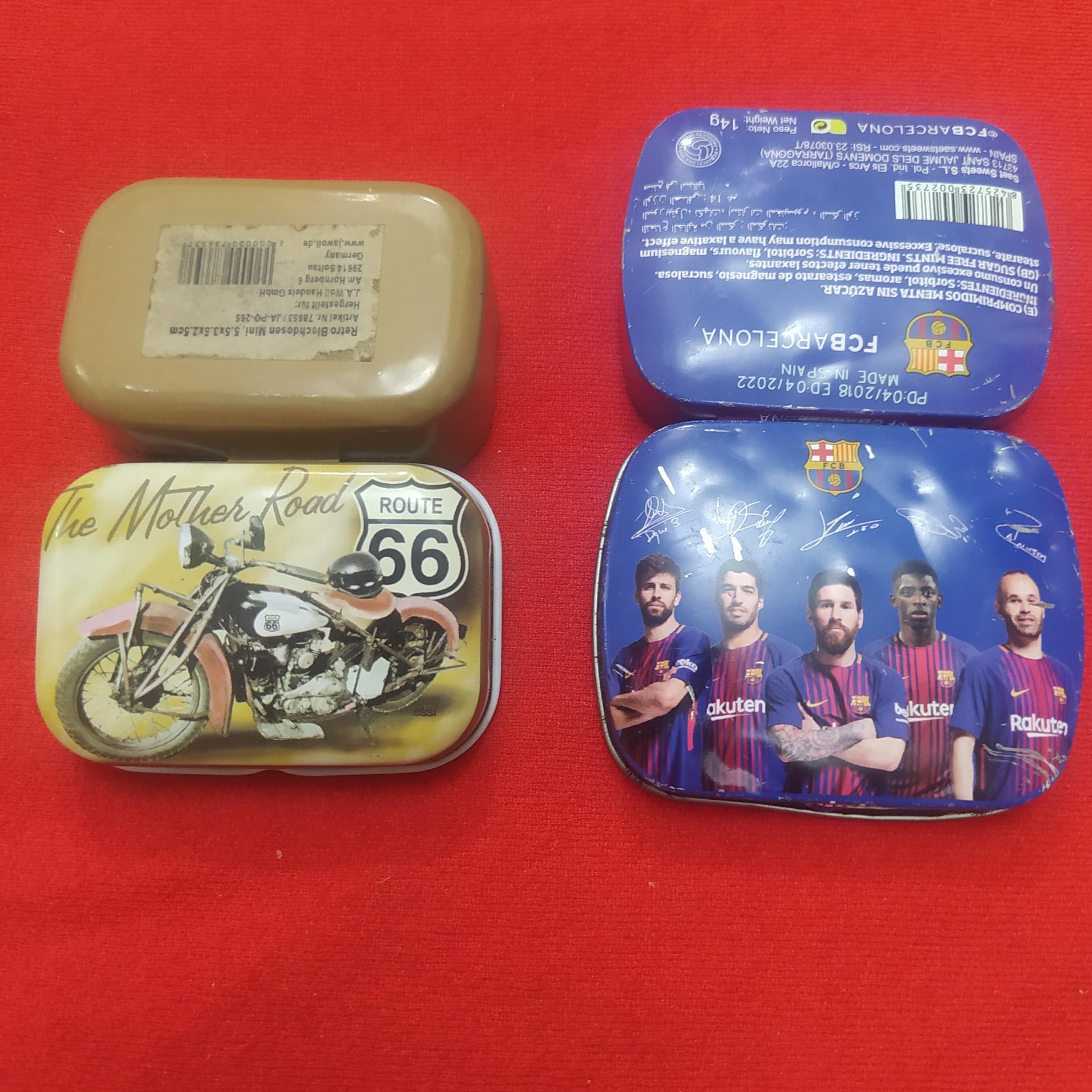 جعبه مینا کاری کلکسیونی و دو عدد مارک خارجی