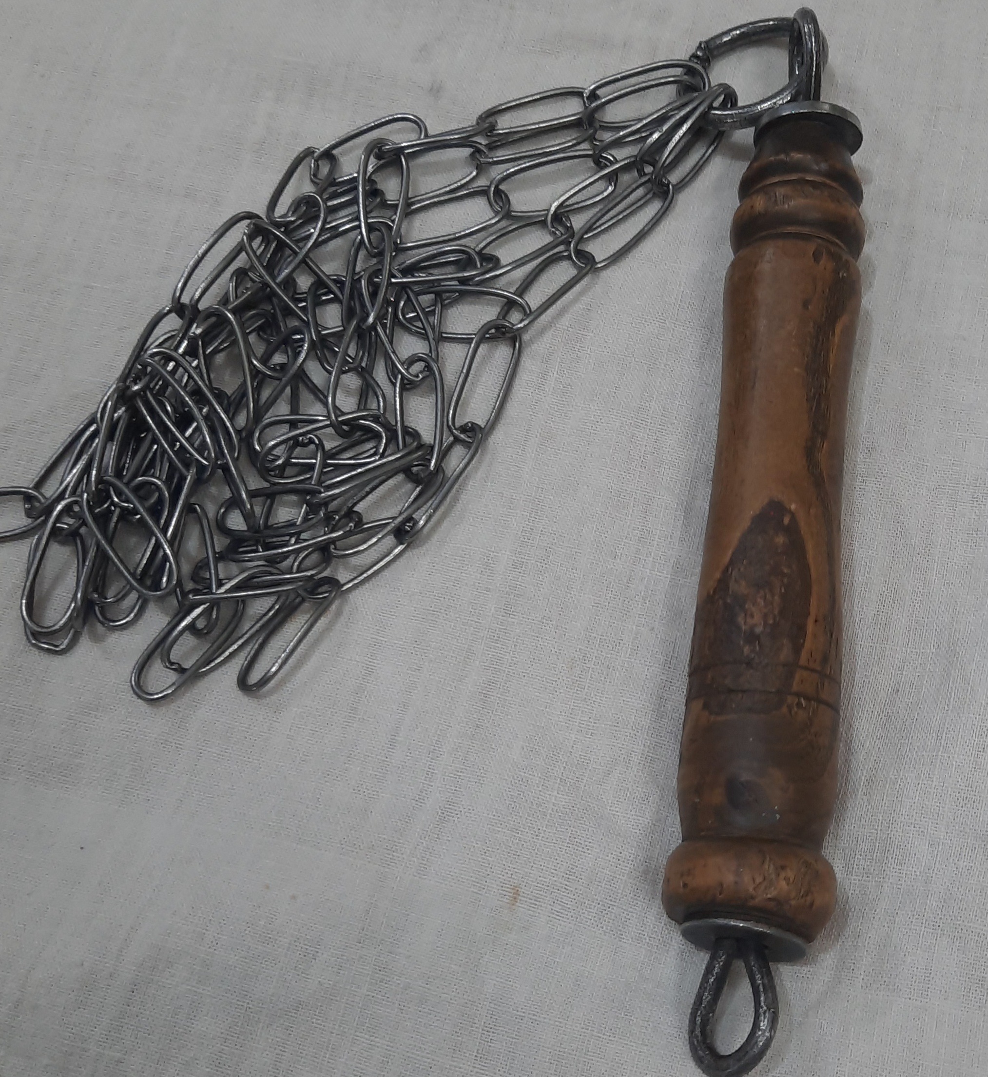 زنجیر سینه زنی قدیمی