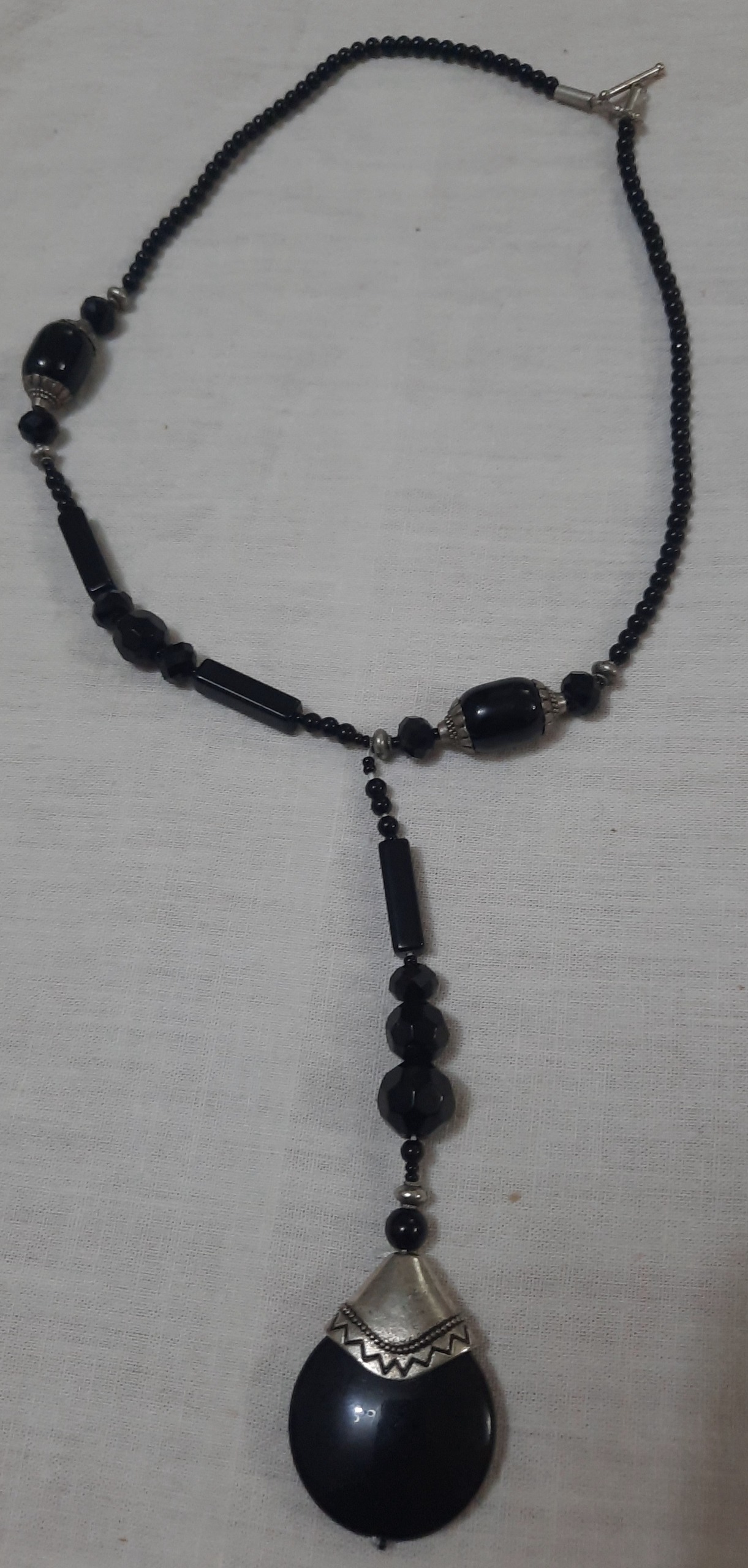 گردن اویز قدیمی