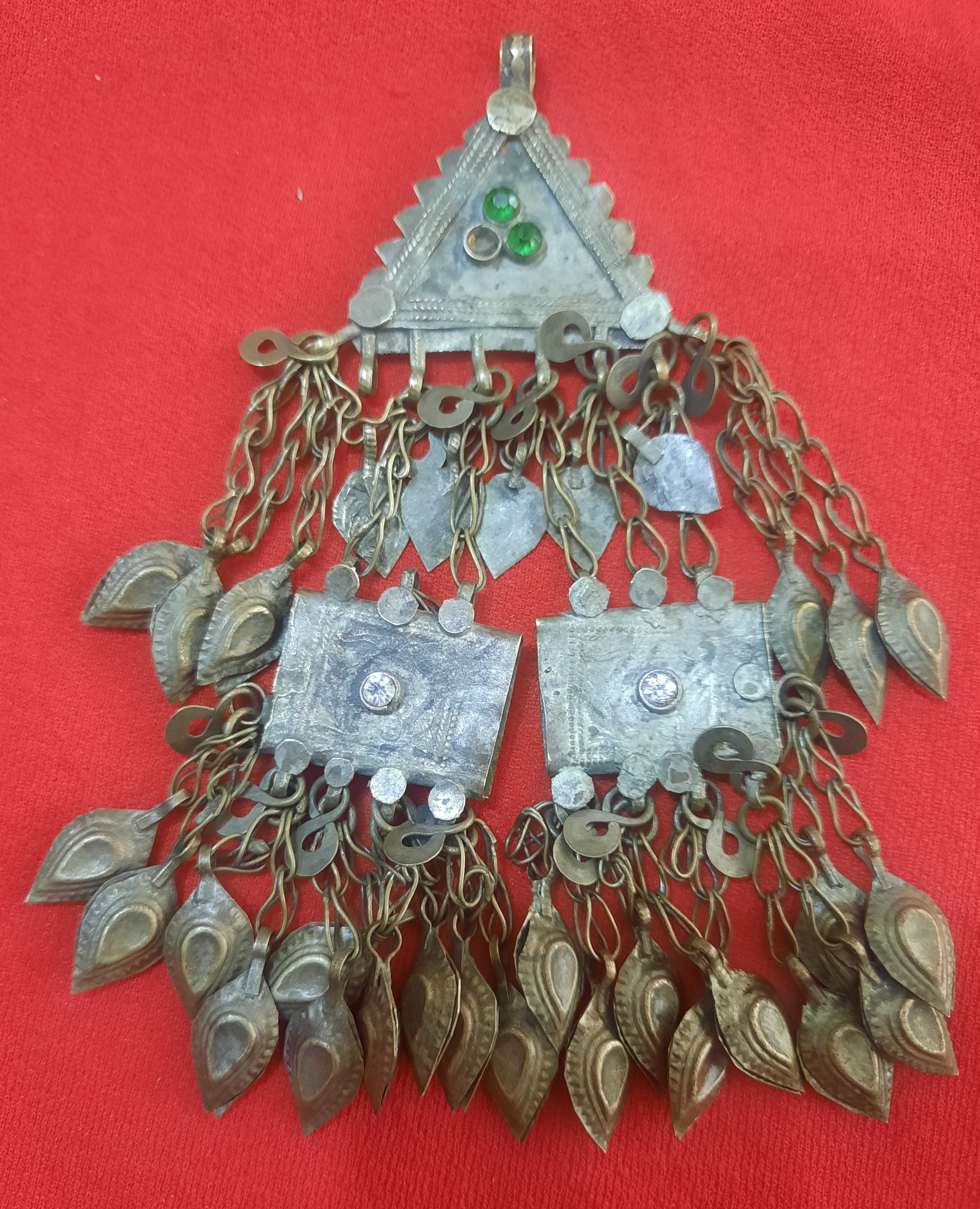 گردن اویز ورشو دست ساز