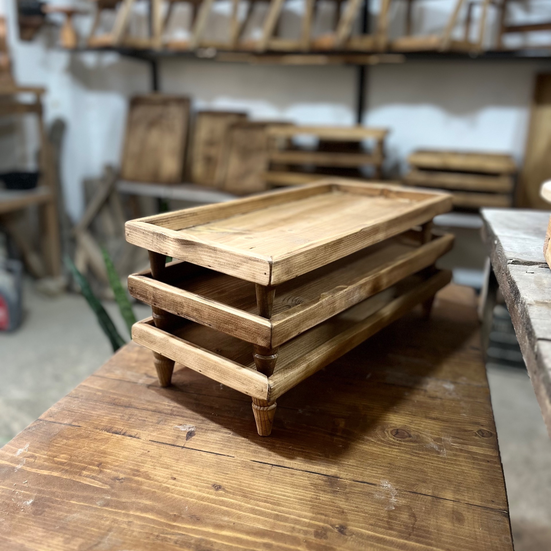 سینی چوبی پایه دار