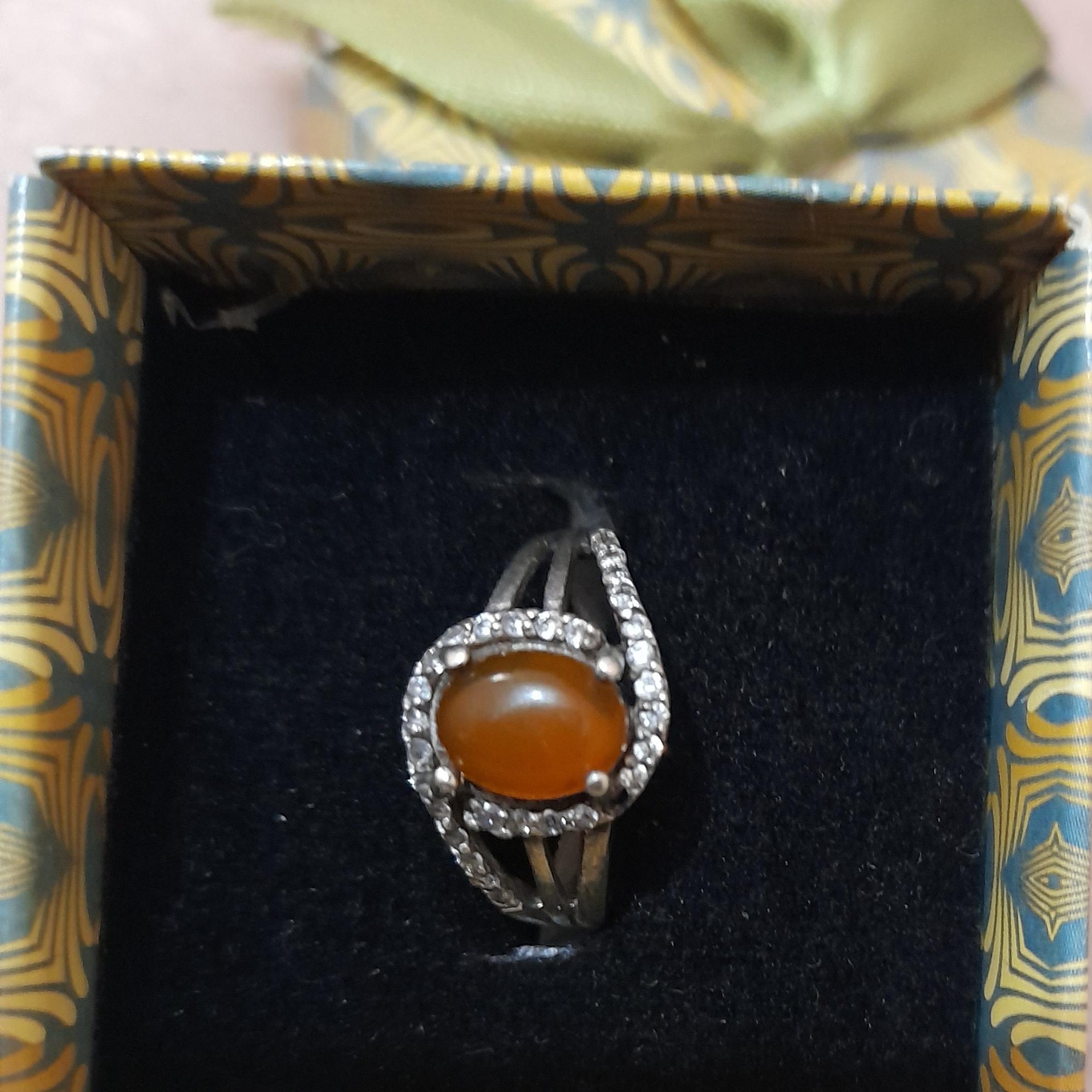 انگشتر عقیق یمنی زنانه