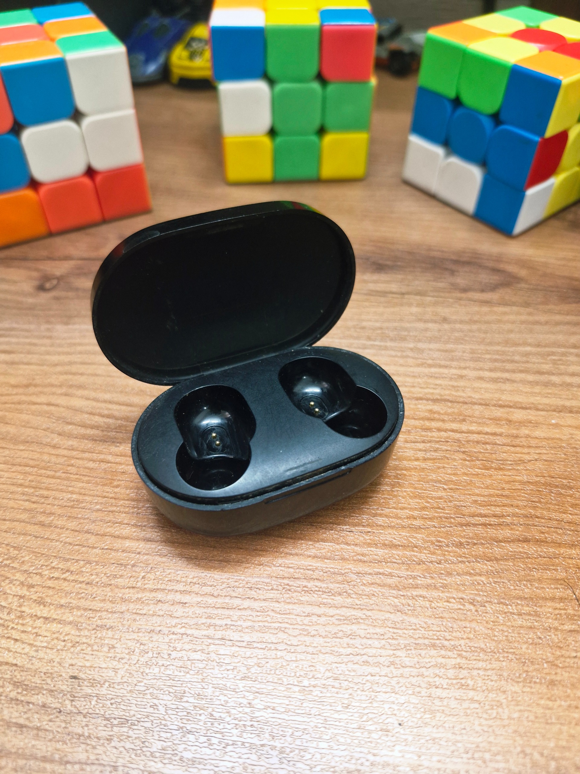 کیس هندزفری ارپاد Redmi AirDots