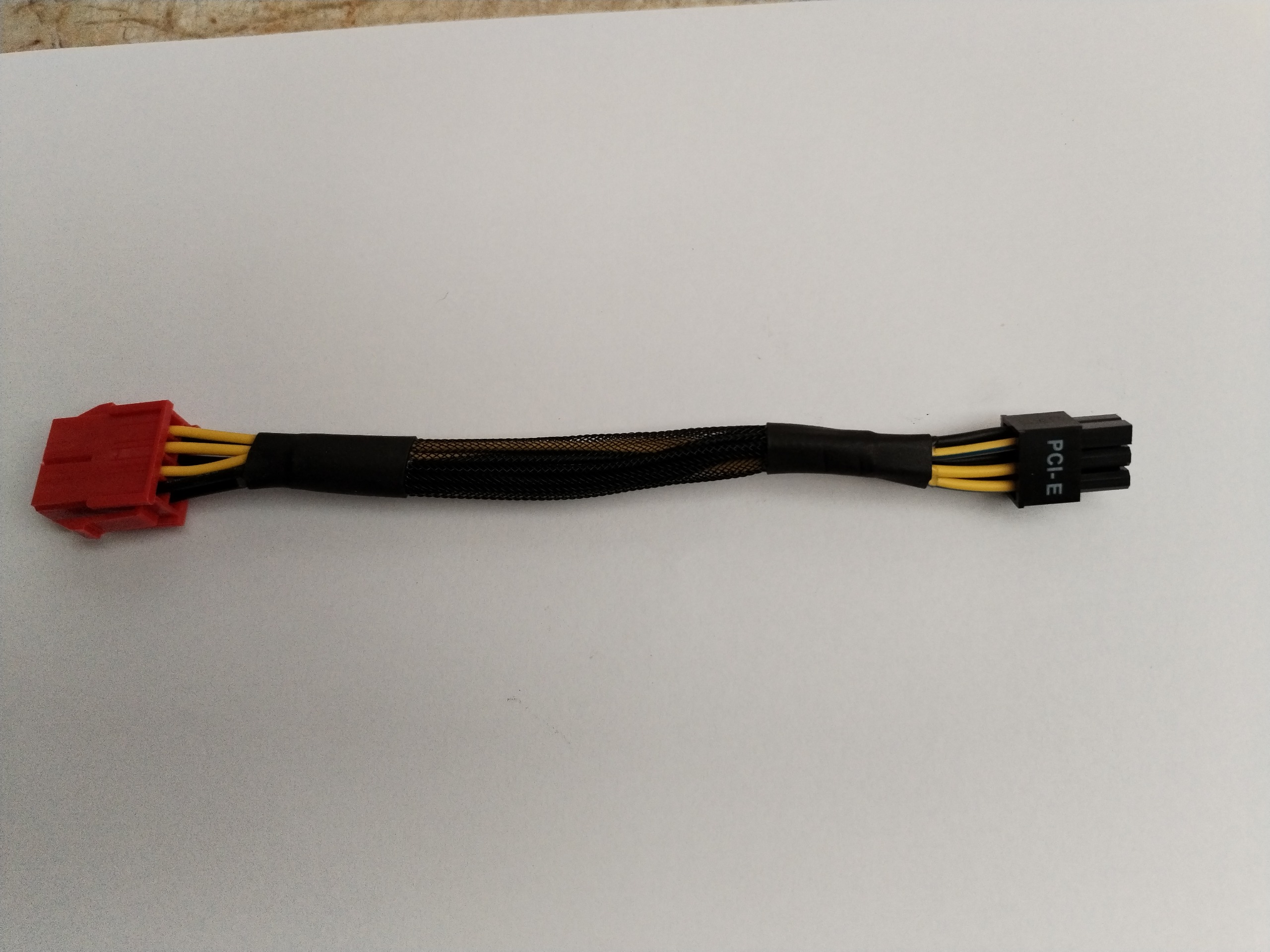 کابل pci-e هشت پین