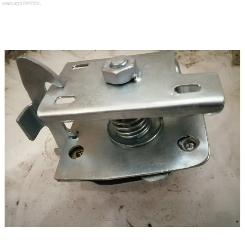 قفل درب موتور پیکان