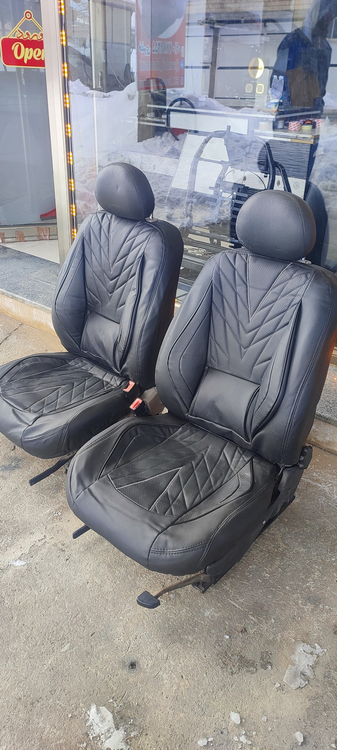 صندلی خودرو ماشین