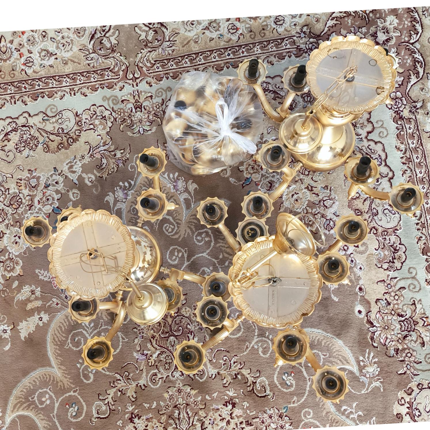سه عدد لوستر آب کاری شده