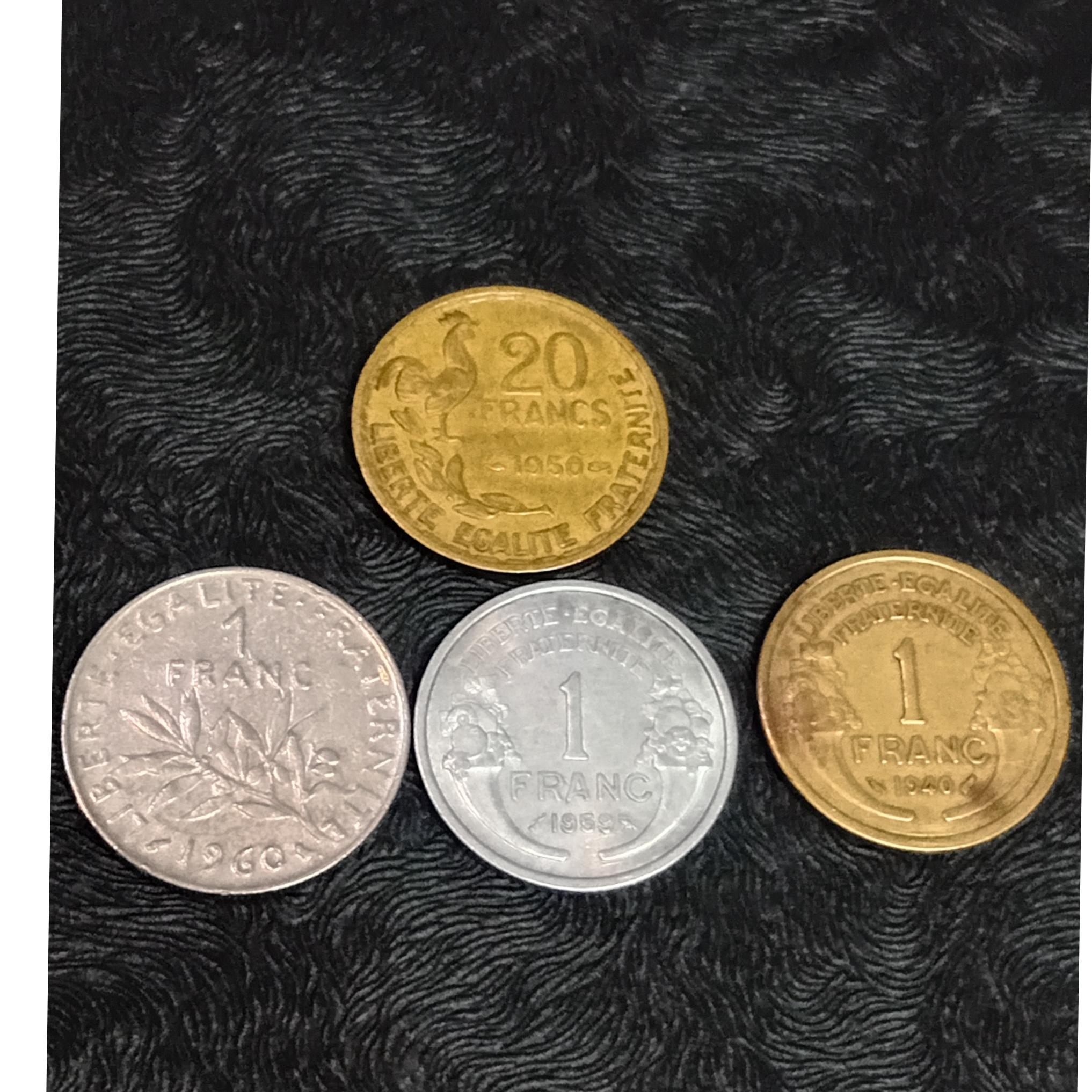 ست لیبرتی فوق نایاب3دهه فرانسه