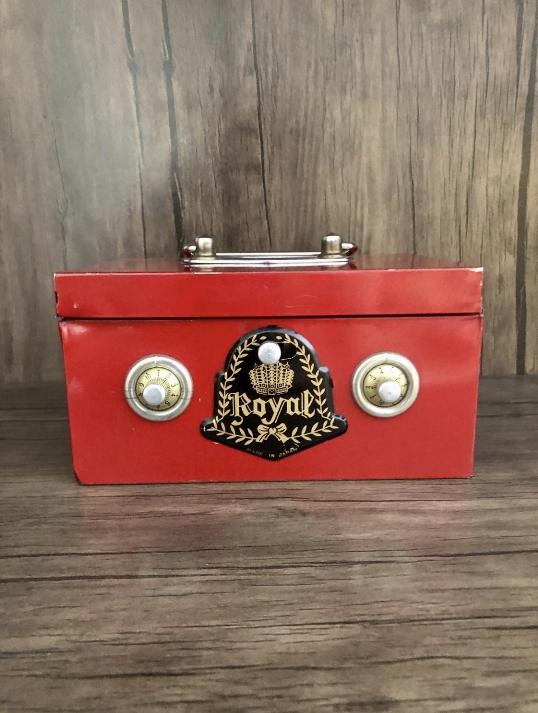 قلک قدیمی ژاپنی رمز دار